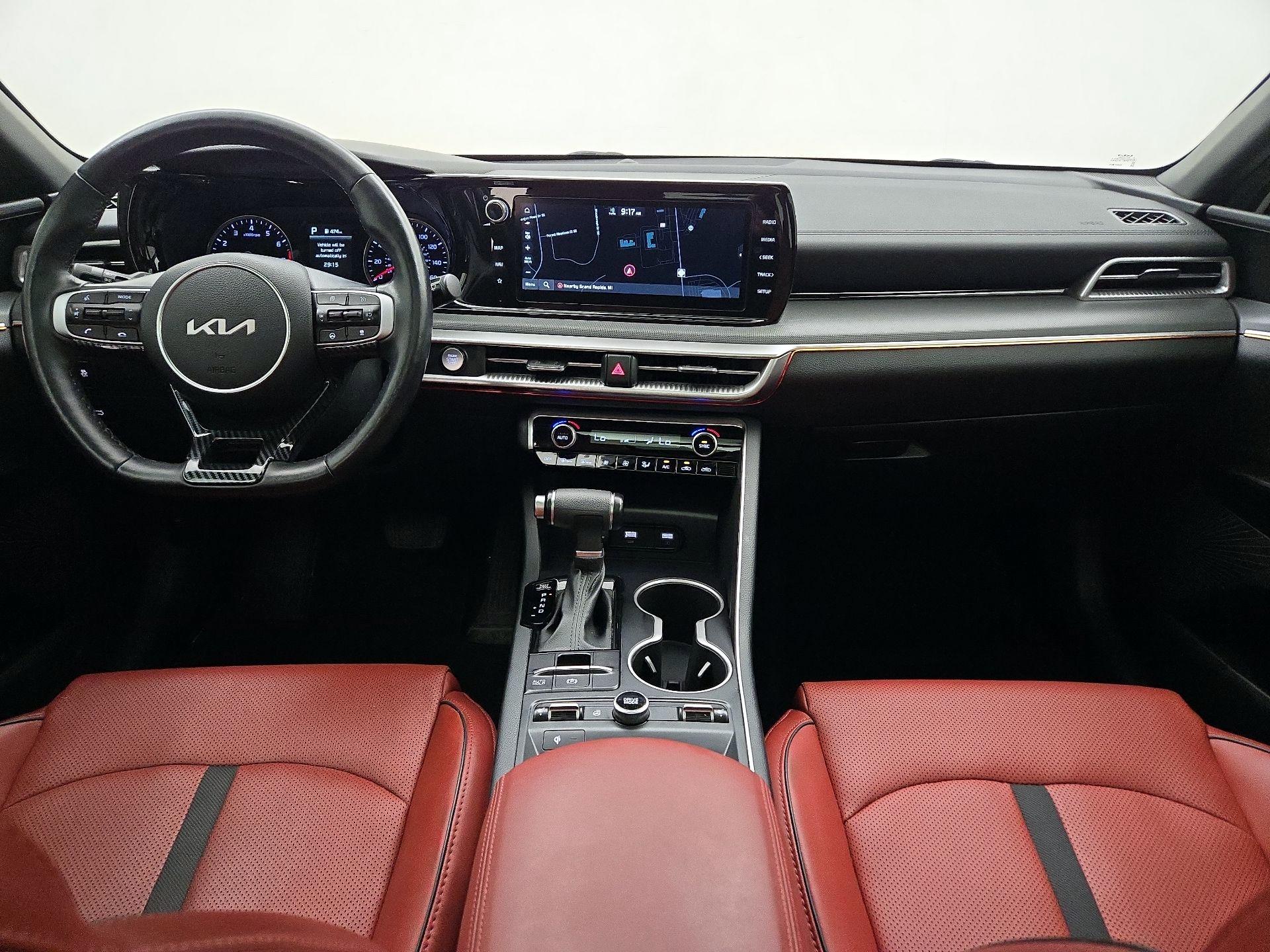 Thumbnail: 2023 Kia K5 - 9