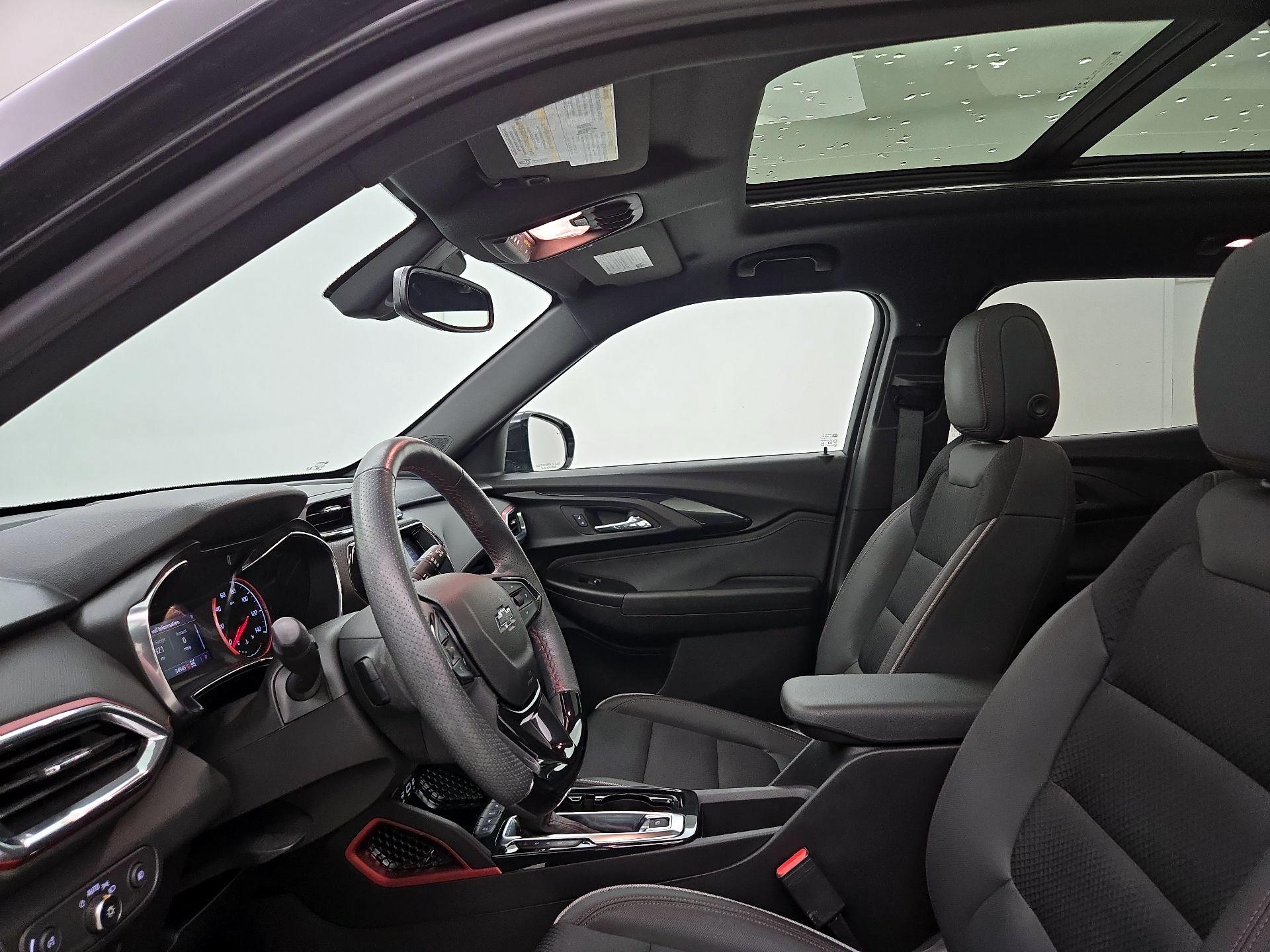 Thumbnail: 2022 Chevrolet TrailBlazer - 19