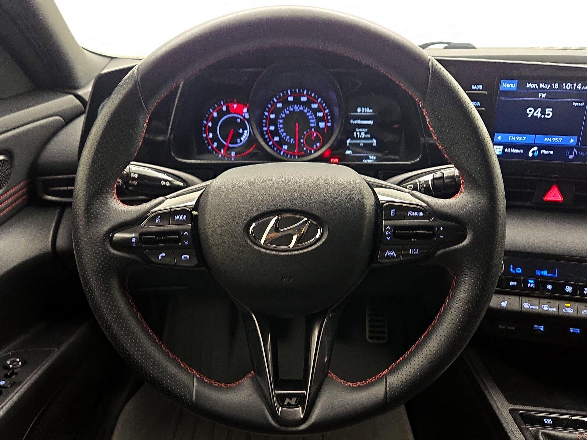 Thumbnail: 2022 Hyundai Elantra - 10