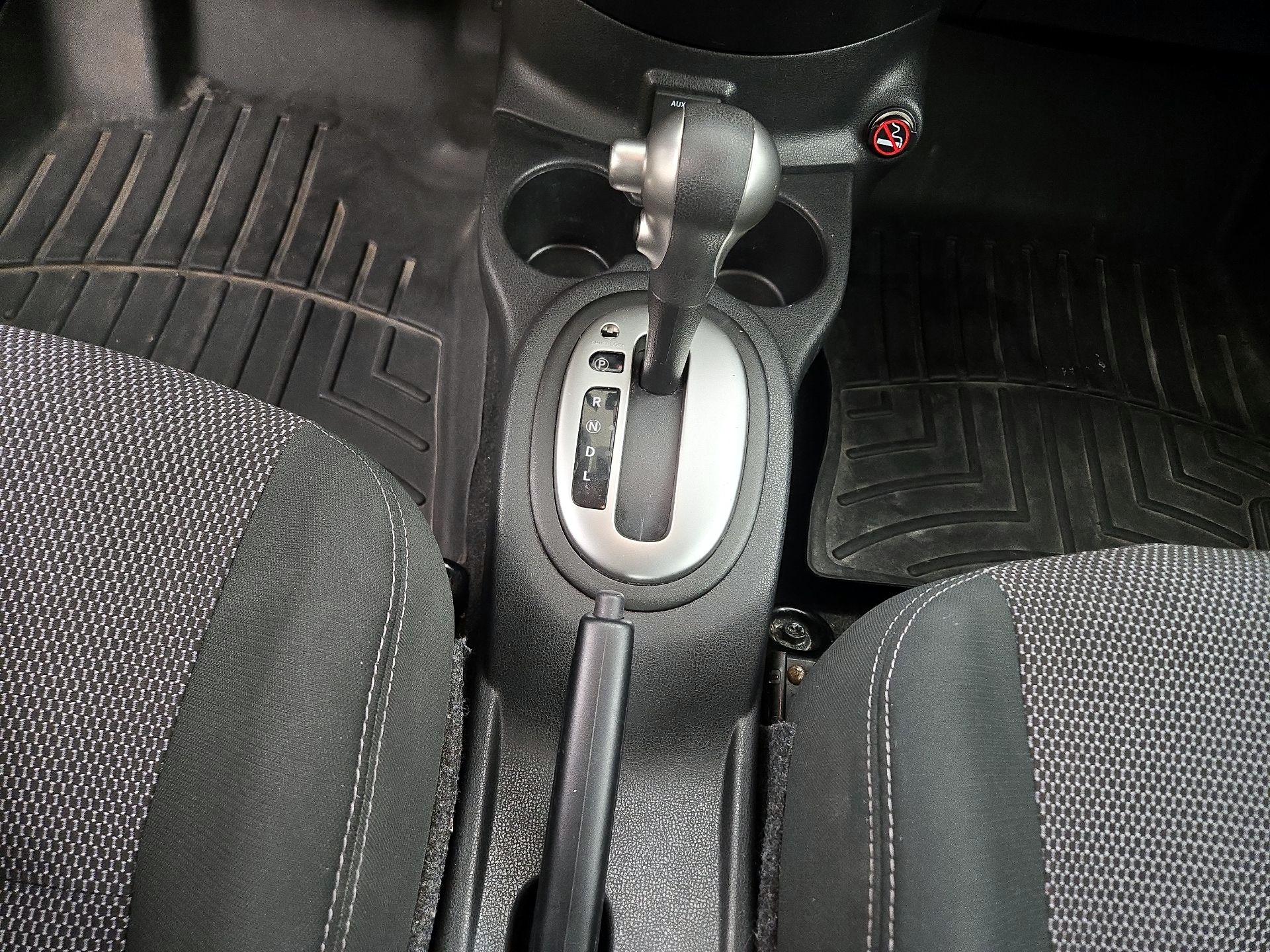 Thumbnail: 2018 Nissan Versa - 16