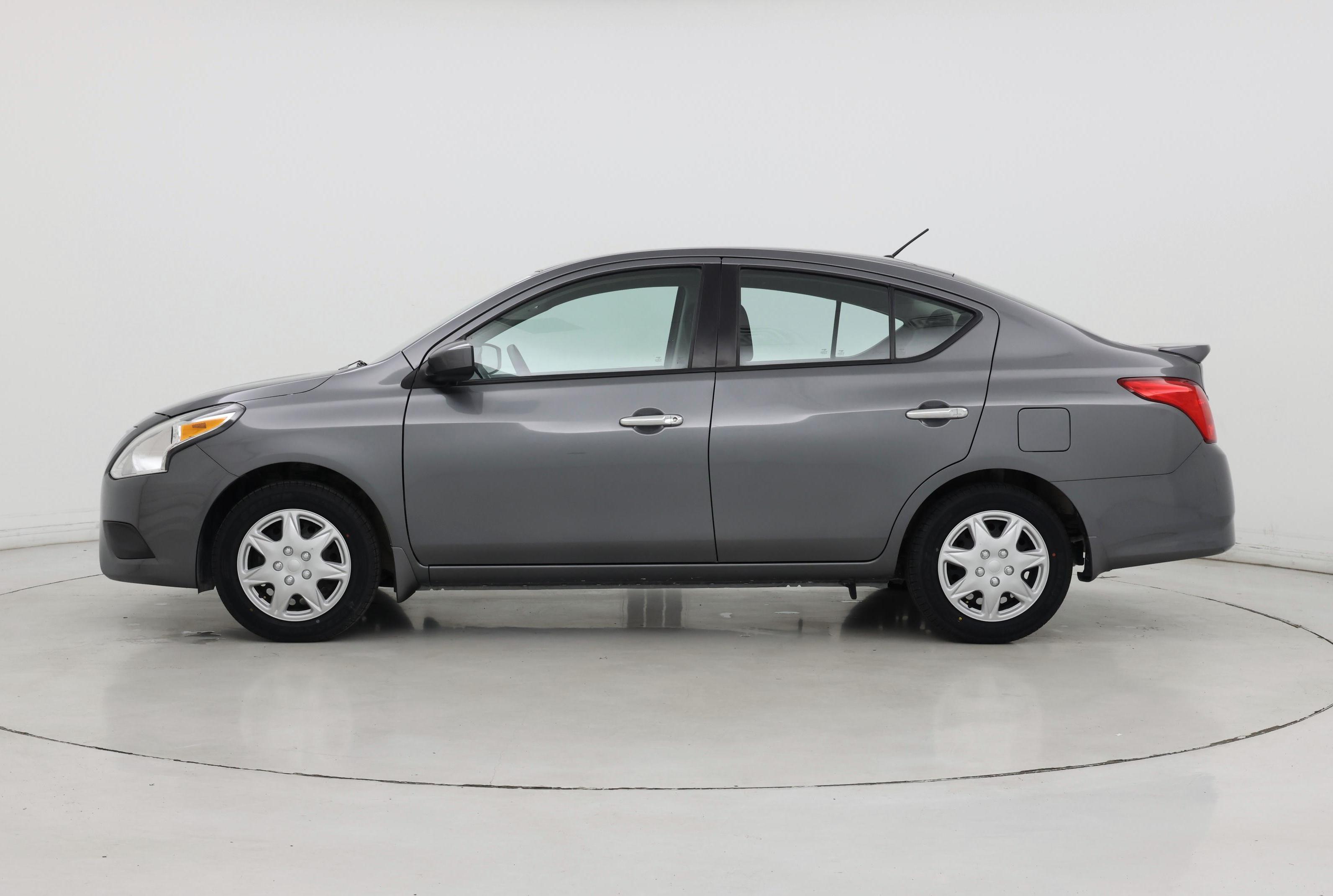 Thumbnail: 2018 Nissan Versa - 3