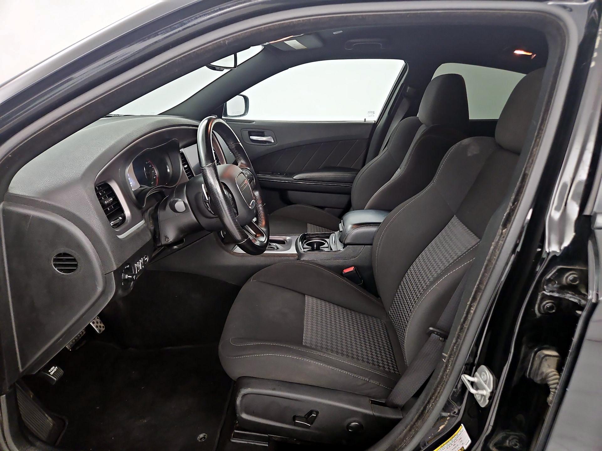 Thumbnail: 2022 Dodge Charger - 9