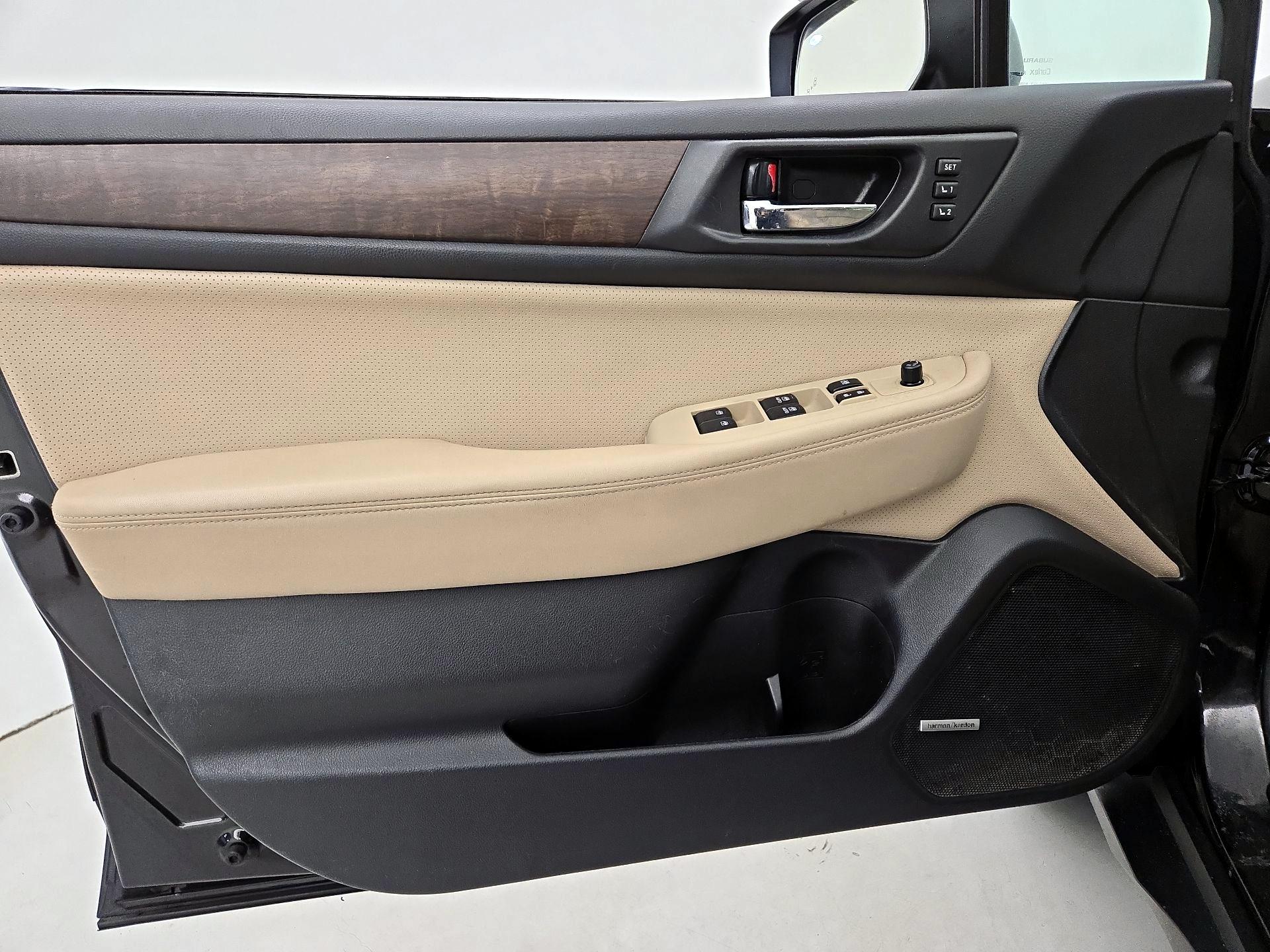 Thumbnail: 2016 Subaru Outback - 12