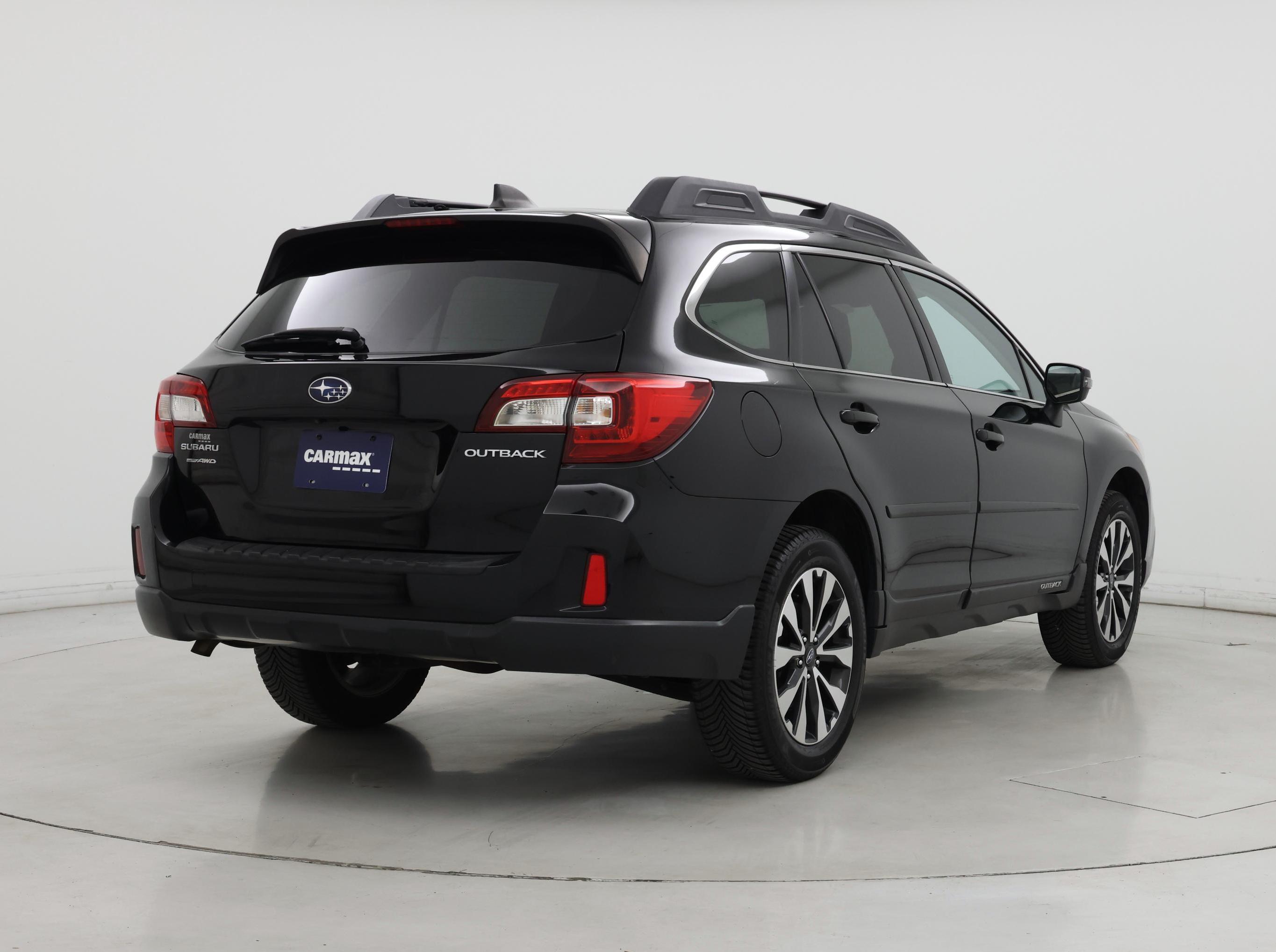 Thumbnail: 2016 Subaru Outback - 8