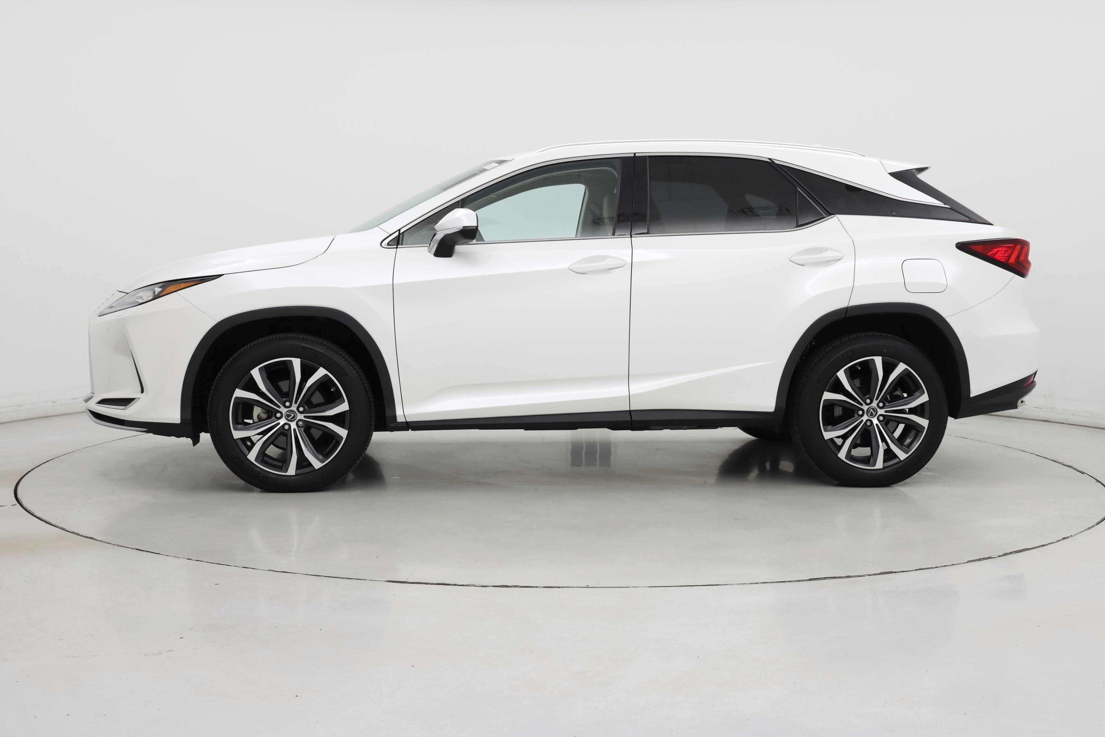 Thumbnail: 2021 Lexus RX - 3