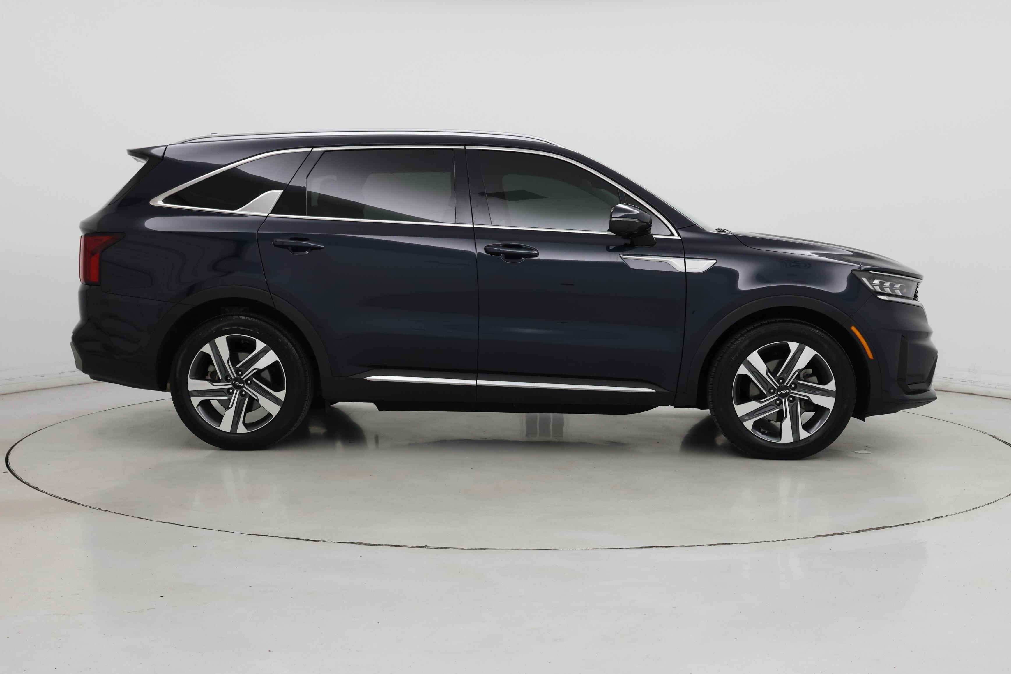 Thumbnail: 2023 Kia Sorento - 7