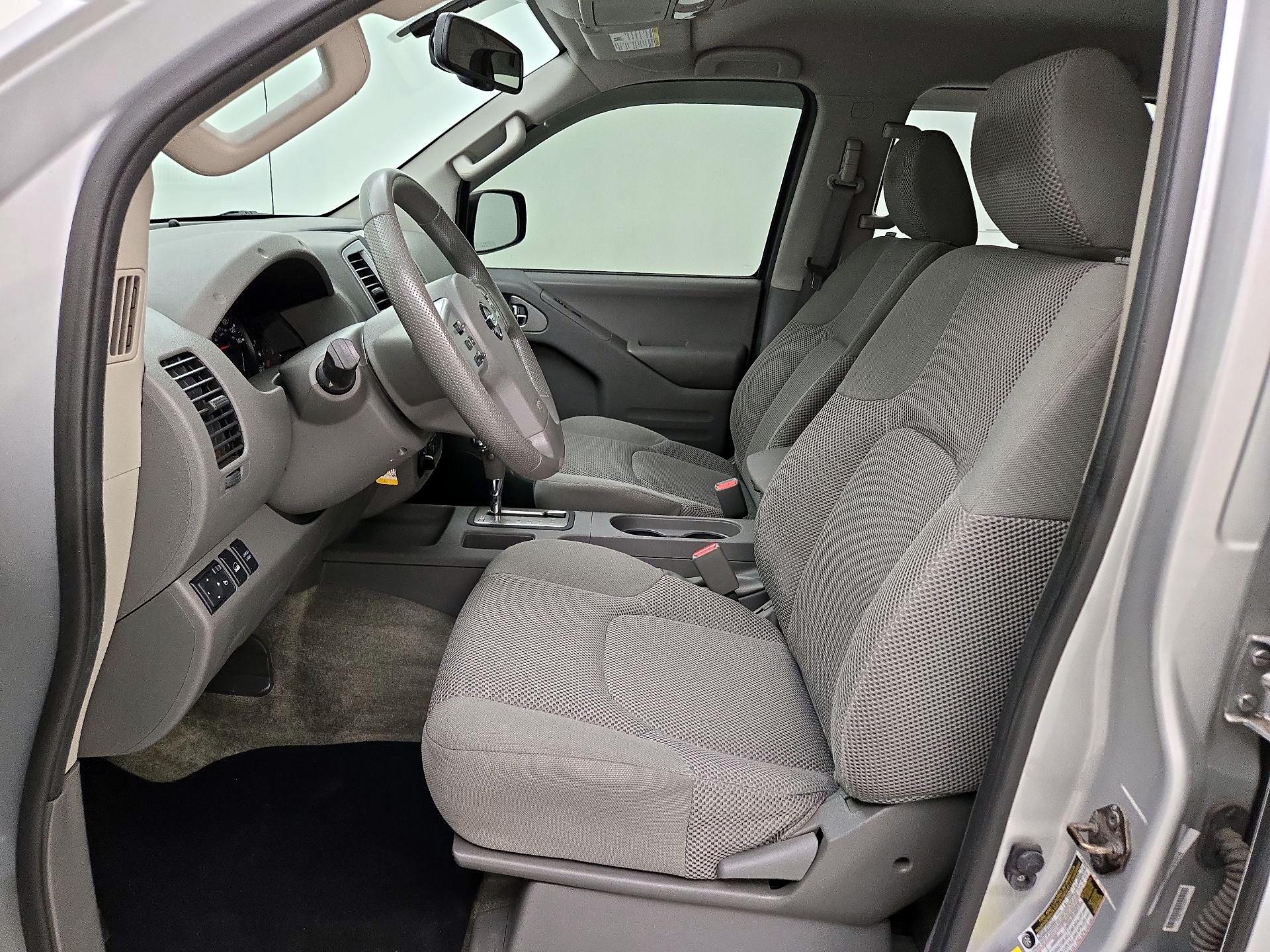 Thumbnail: 2015 Nissan Frontier - 11