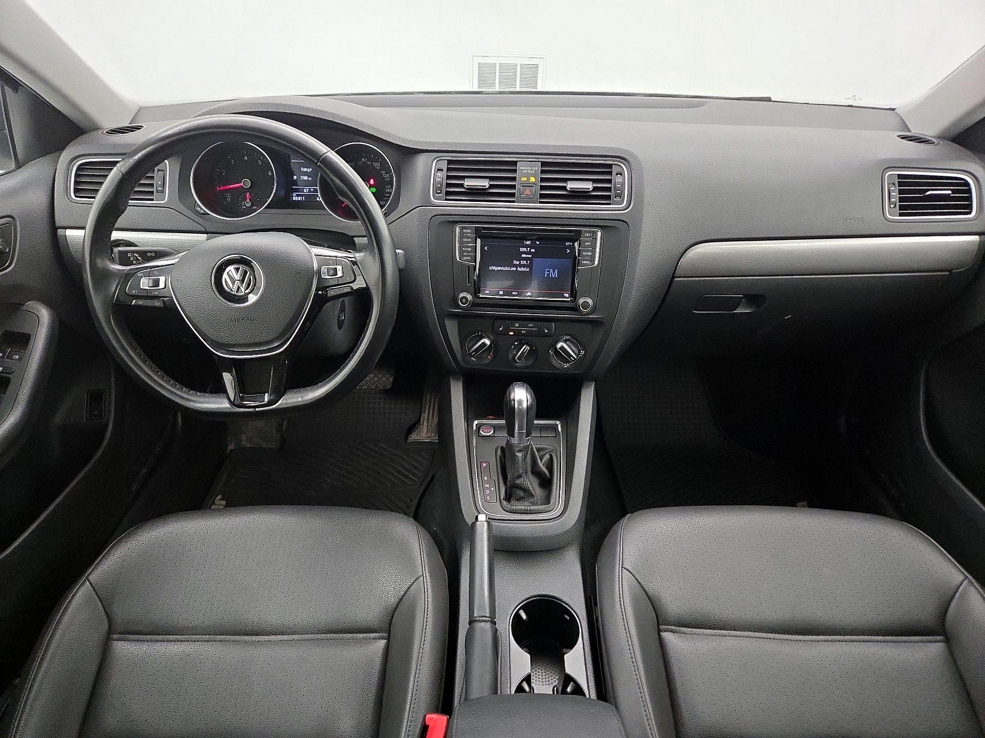Thumbnail: 2018 Volkswagen Jetta - 9