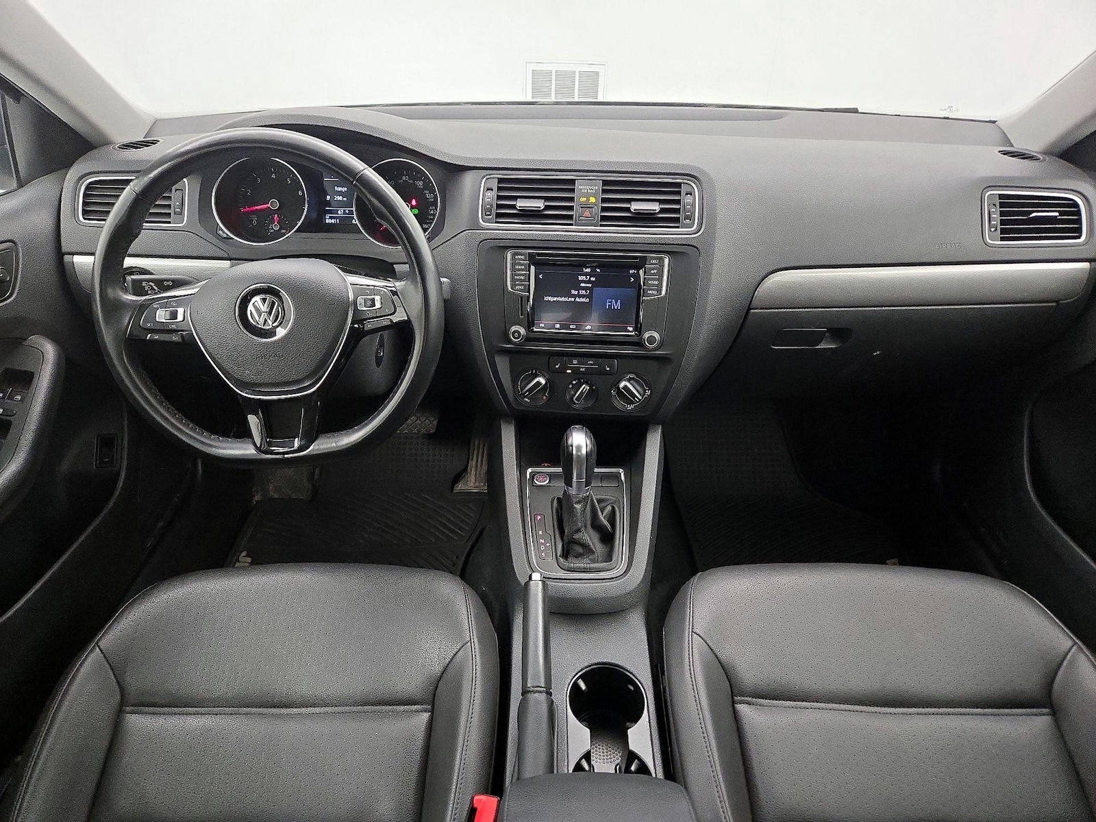 2018 Volkswagen Jetta SE - Photo 10
