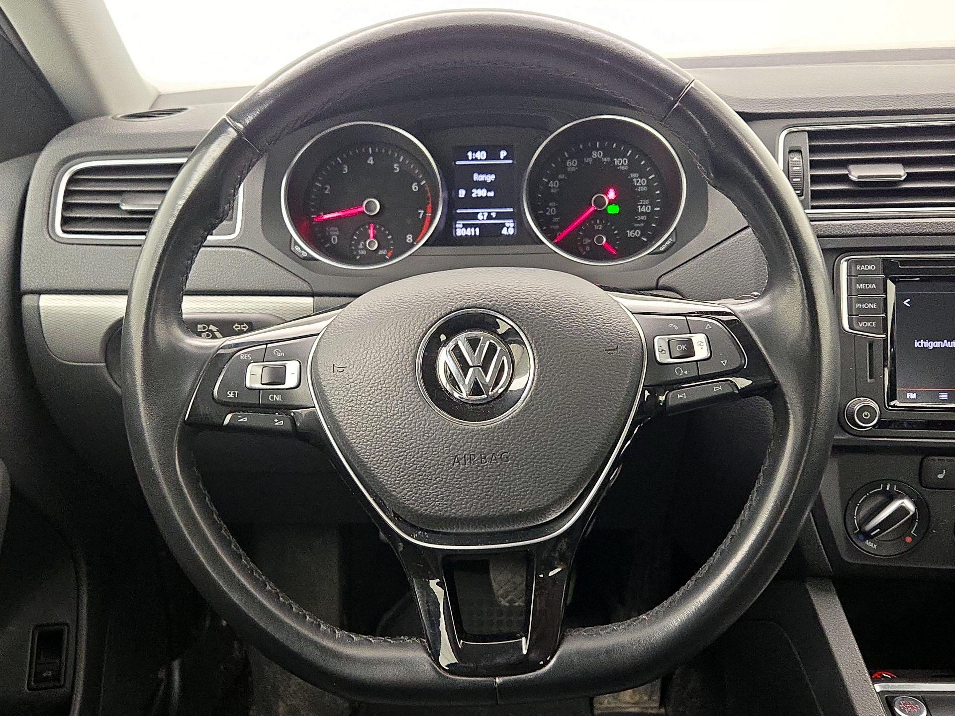 Thumbnail: 2018 Volkswagen Jetta - 10