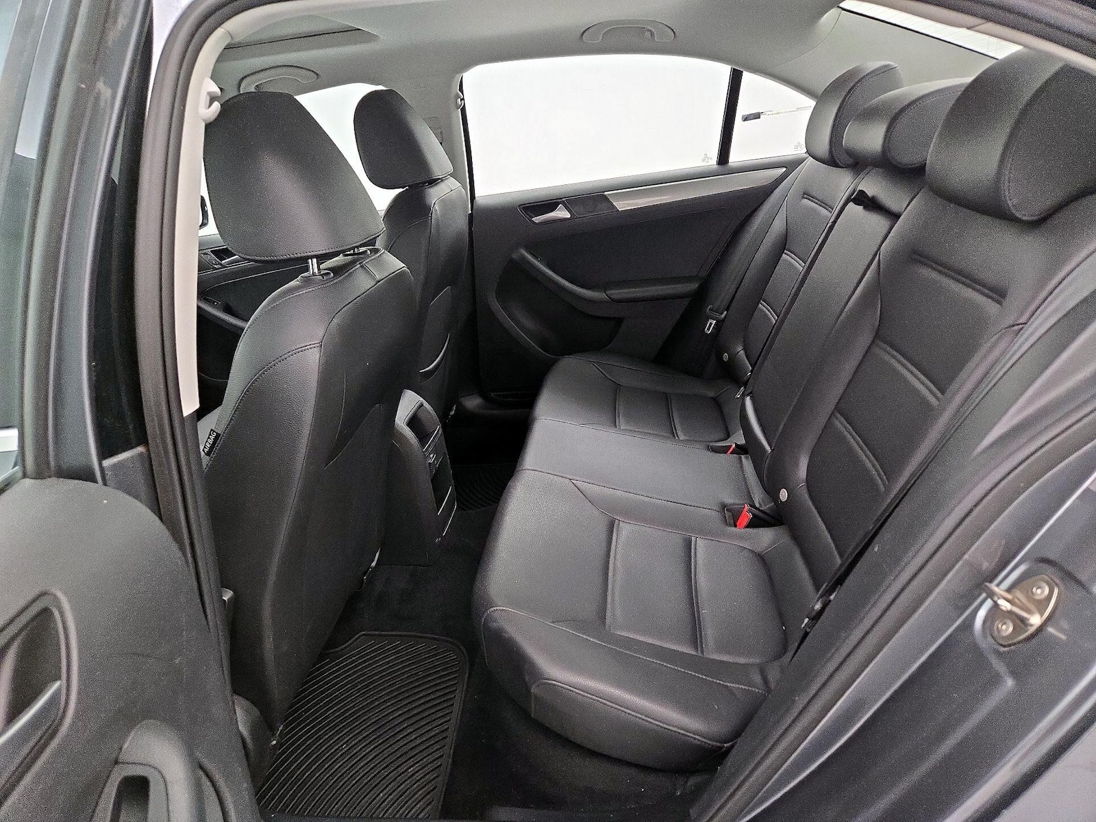 2018 Volkswagen Jetta SE - Photo 21