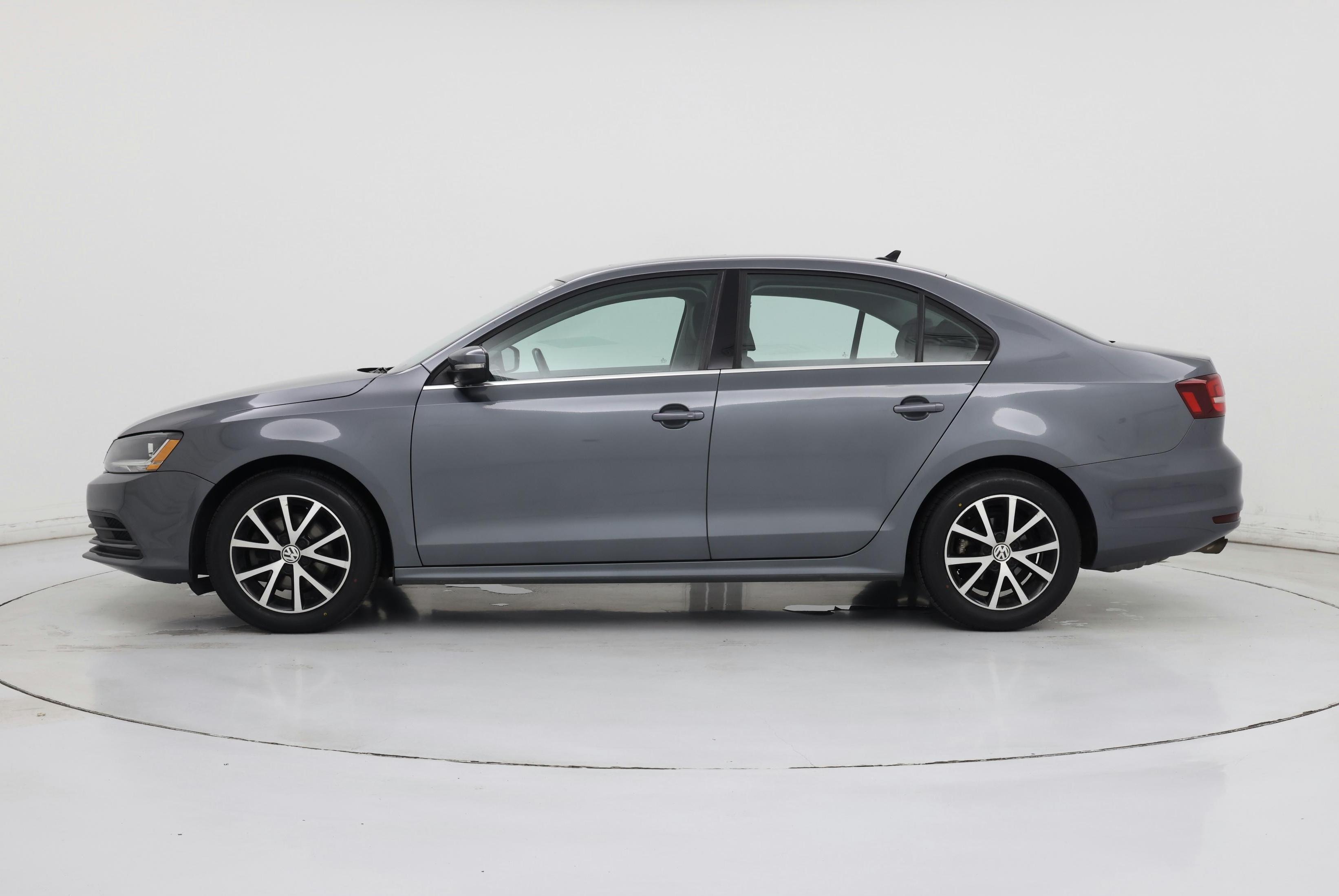 Thumbnail: 2018 Volkswagen Jetta - 3