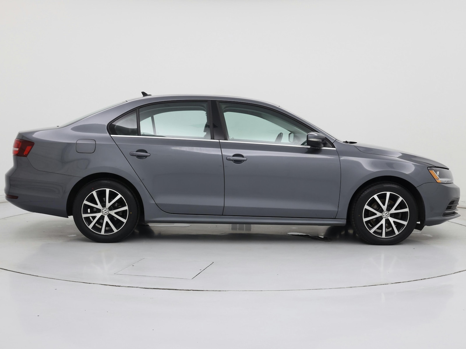 2018 Volkswagen Jetta SE - Photo 8