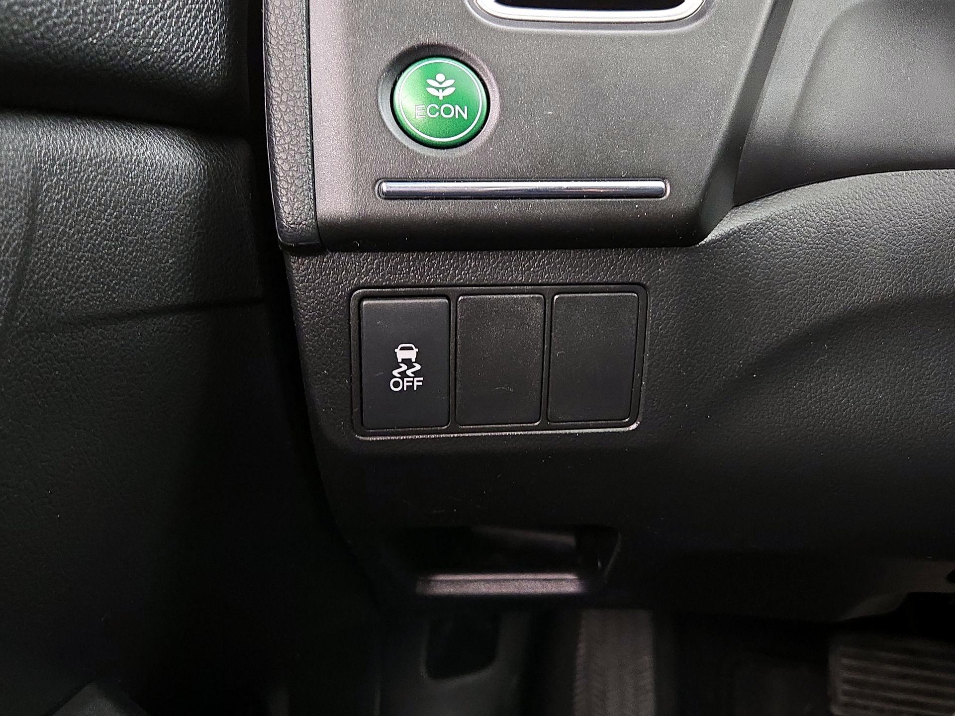 Thumbnail: 2014 Honda Civic - 13