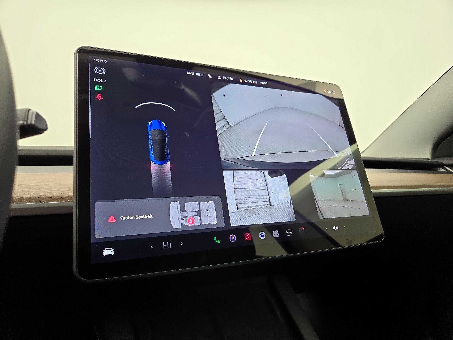 Thumbnail: 2021 Tesla Model 3 - 15