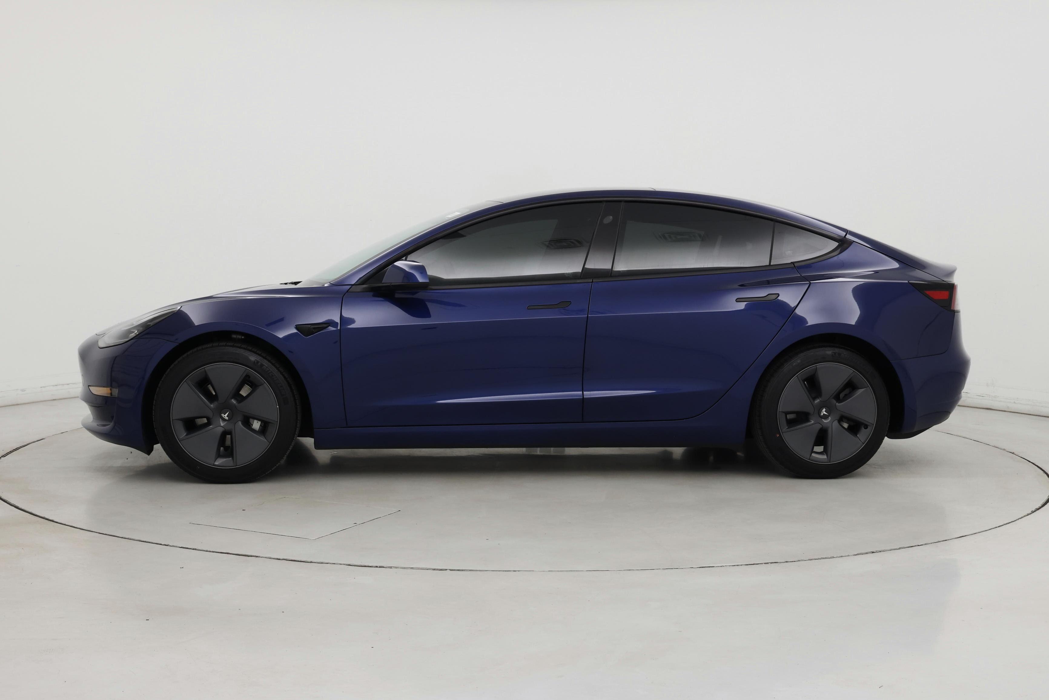Thumbnail: 2021 Tesla Model 3 - 3