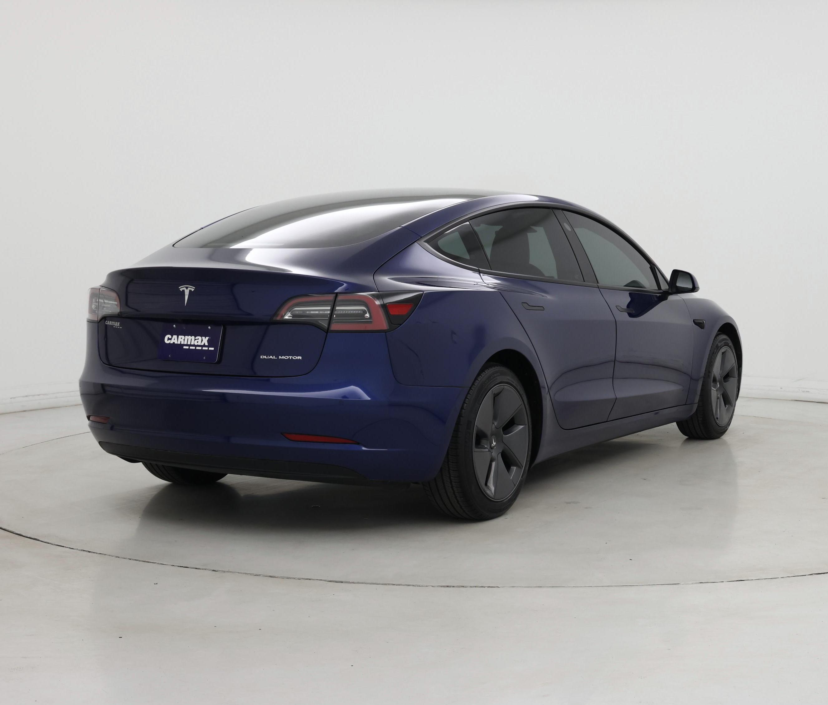Thumbnail: 2021 Tesla Model 3 - 8