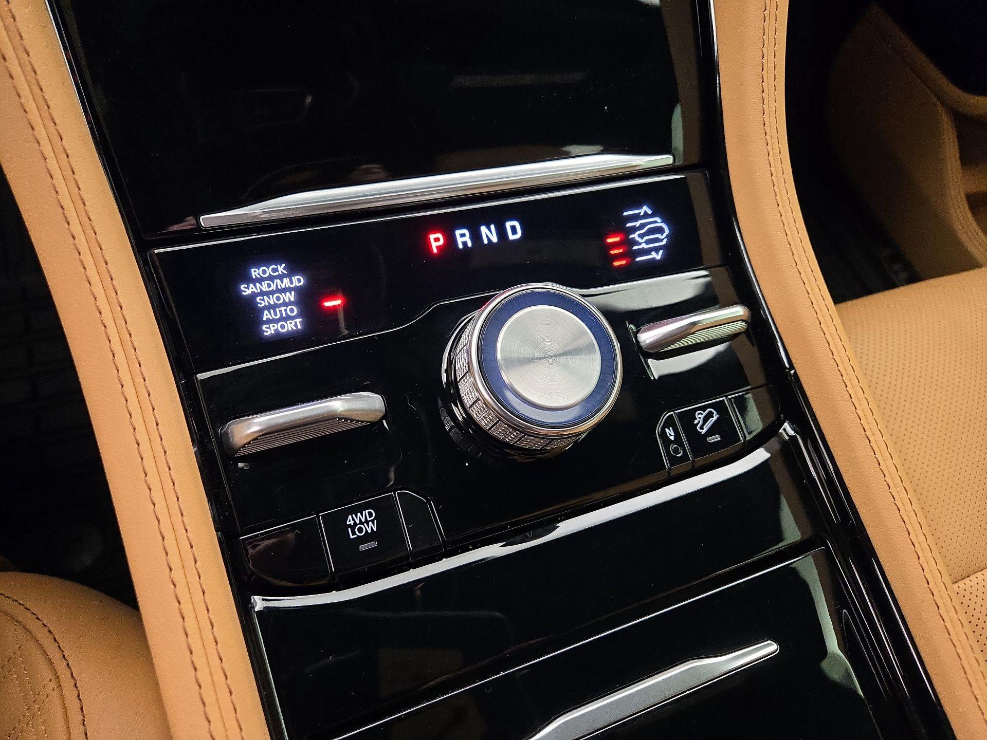 Thumbnail: 2025 Jeep Grand Cherokee - 18