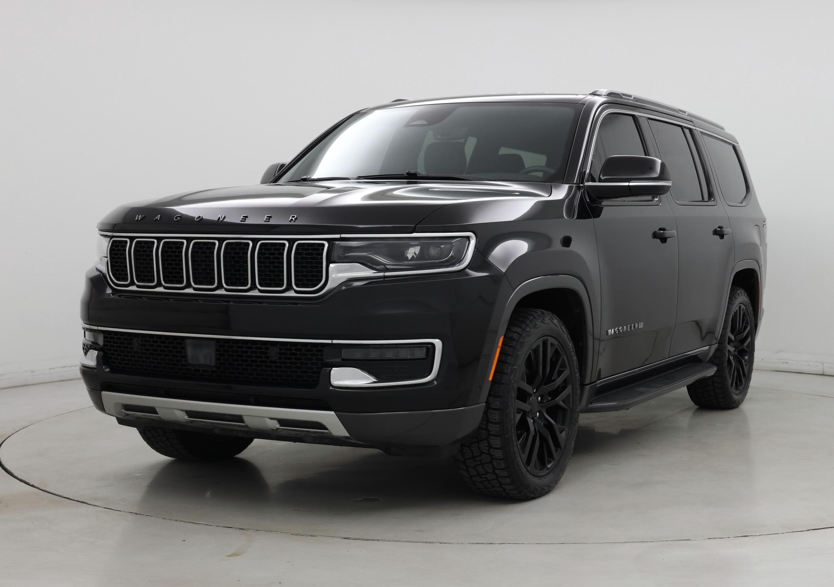 Thumbnail: 2022 Jeep Wagoneer - 4