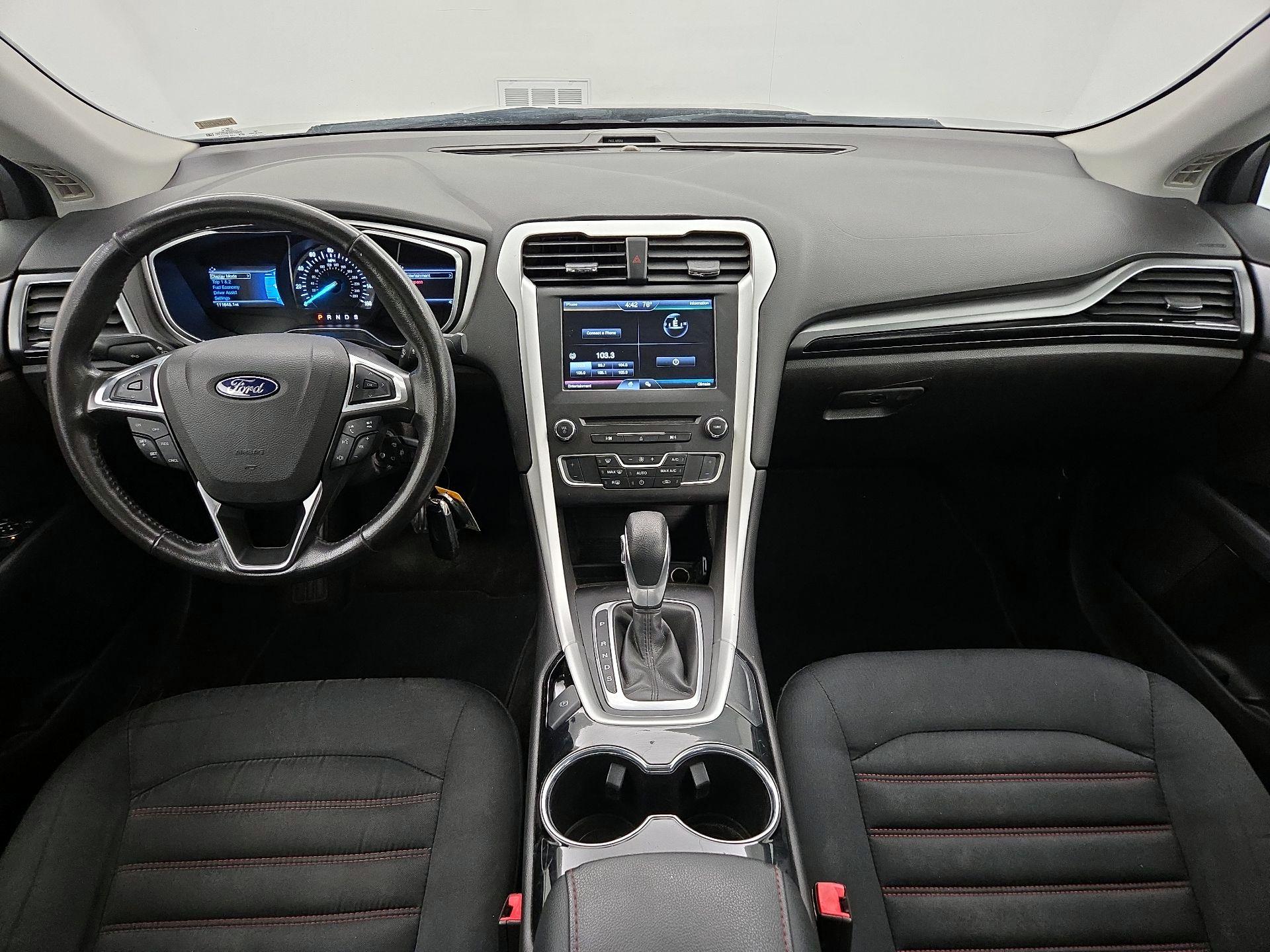Thumbnail: 2016 Ford Fusion - 9