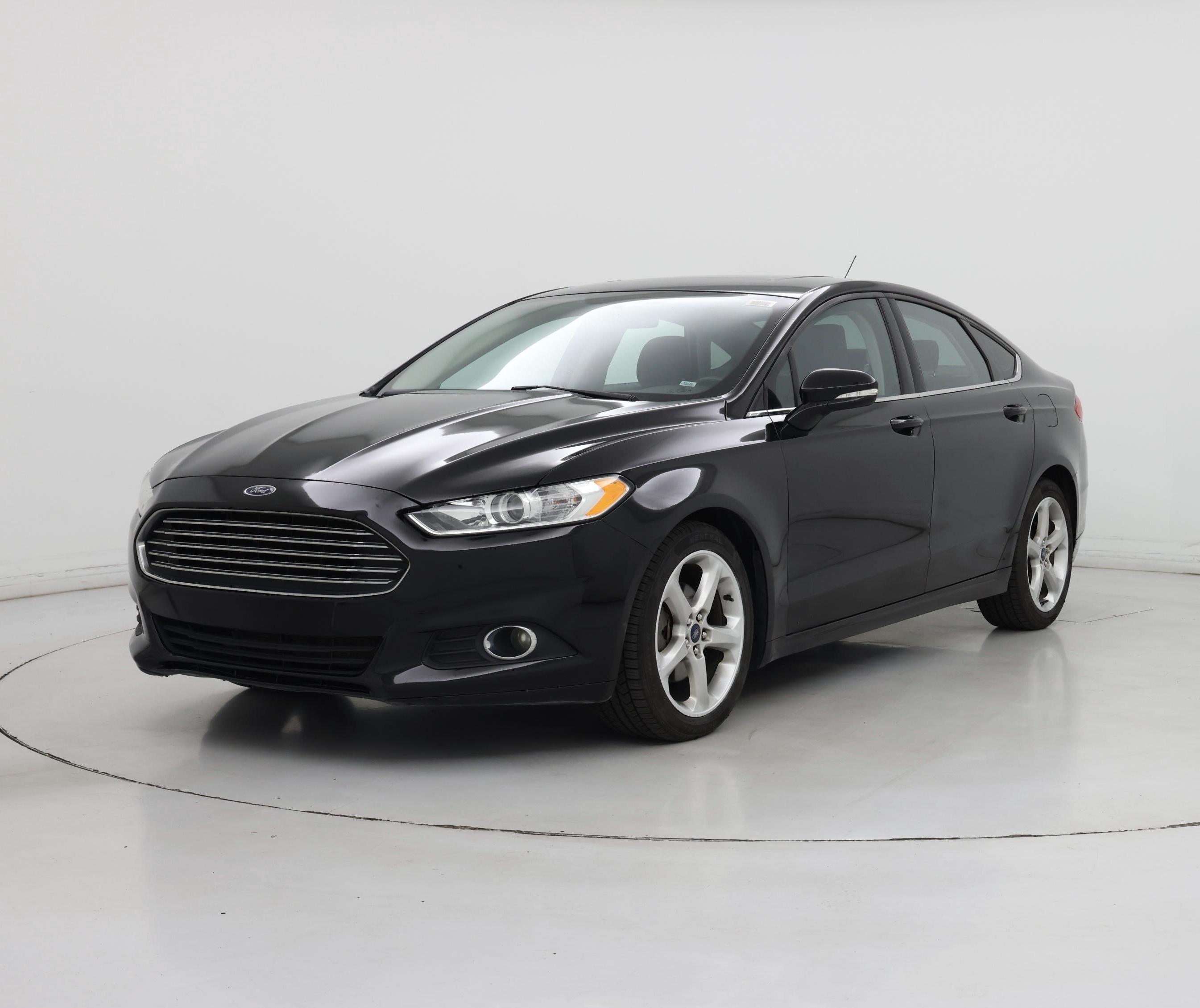 Thumbnail: 2016 Ford Fusion - 4
