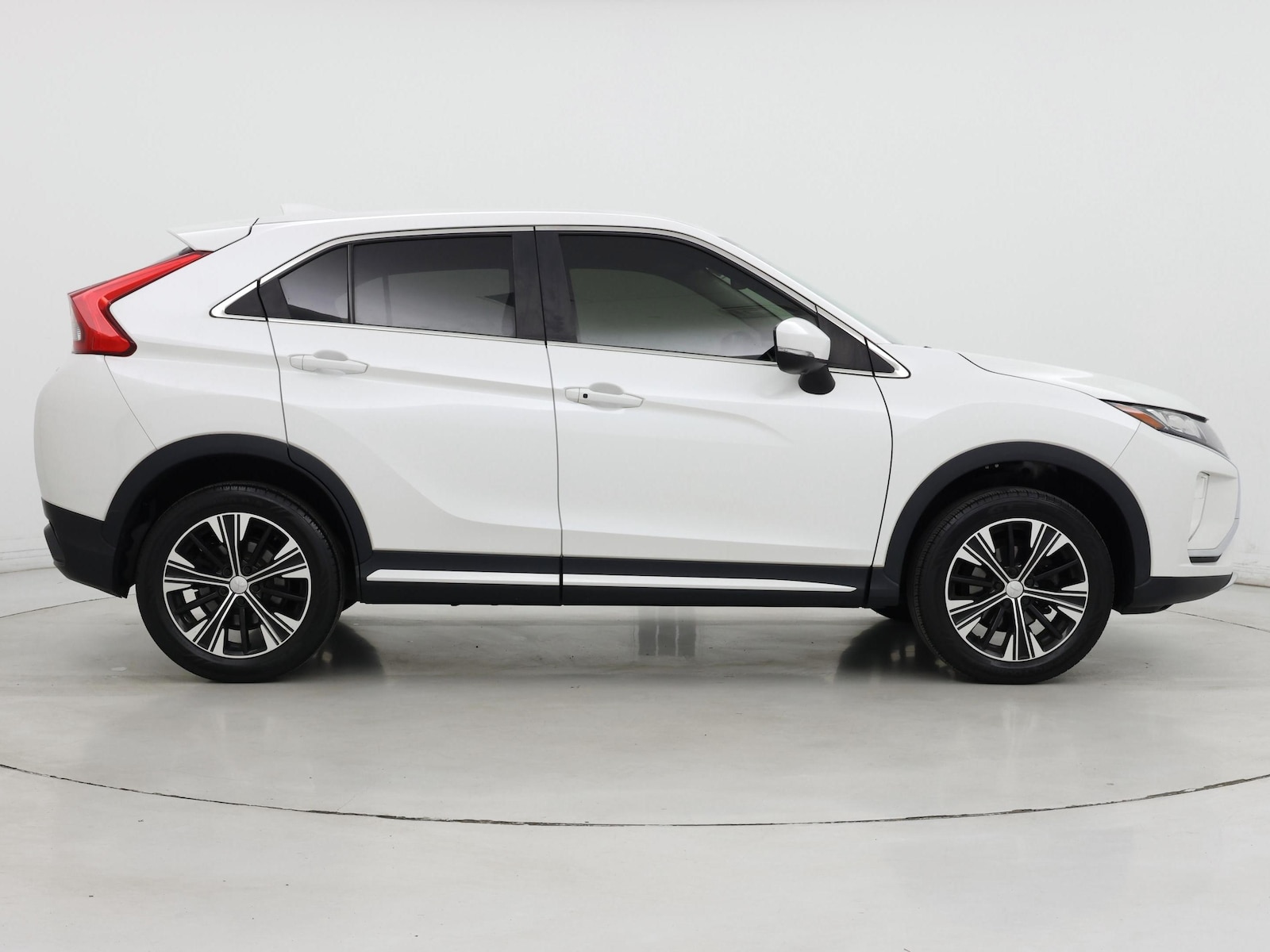 2018 Mitsubishi Eclipse Cross SEL - Photo 8