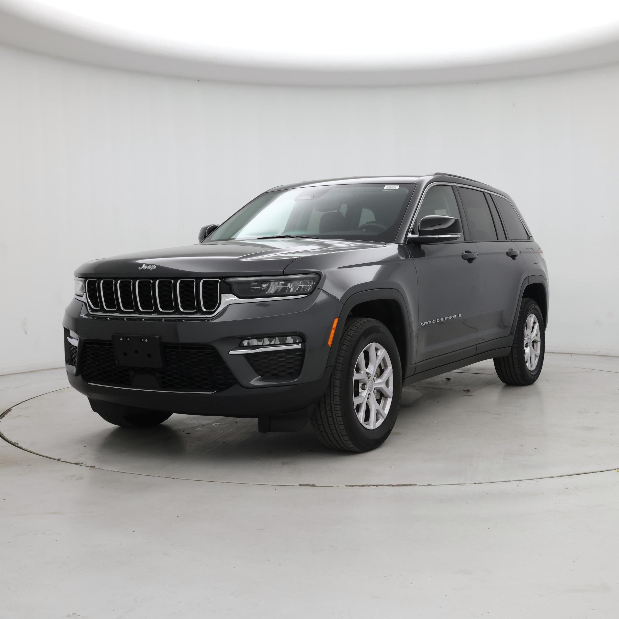 Thumbnail: 2022 Jeep Grand Cherokee - 4