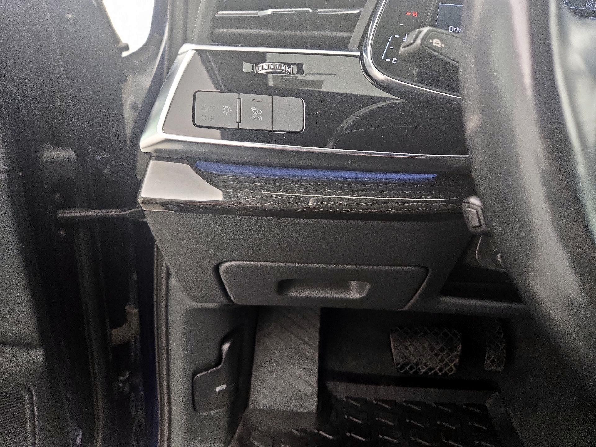 Thumbnail: 2022 Audi Q7 - 13