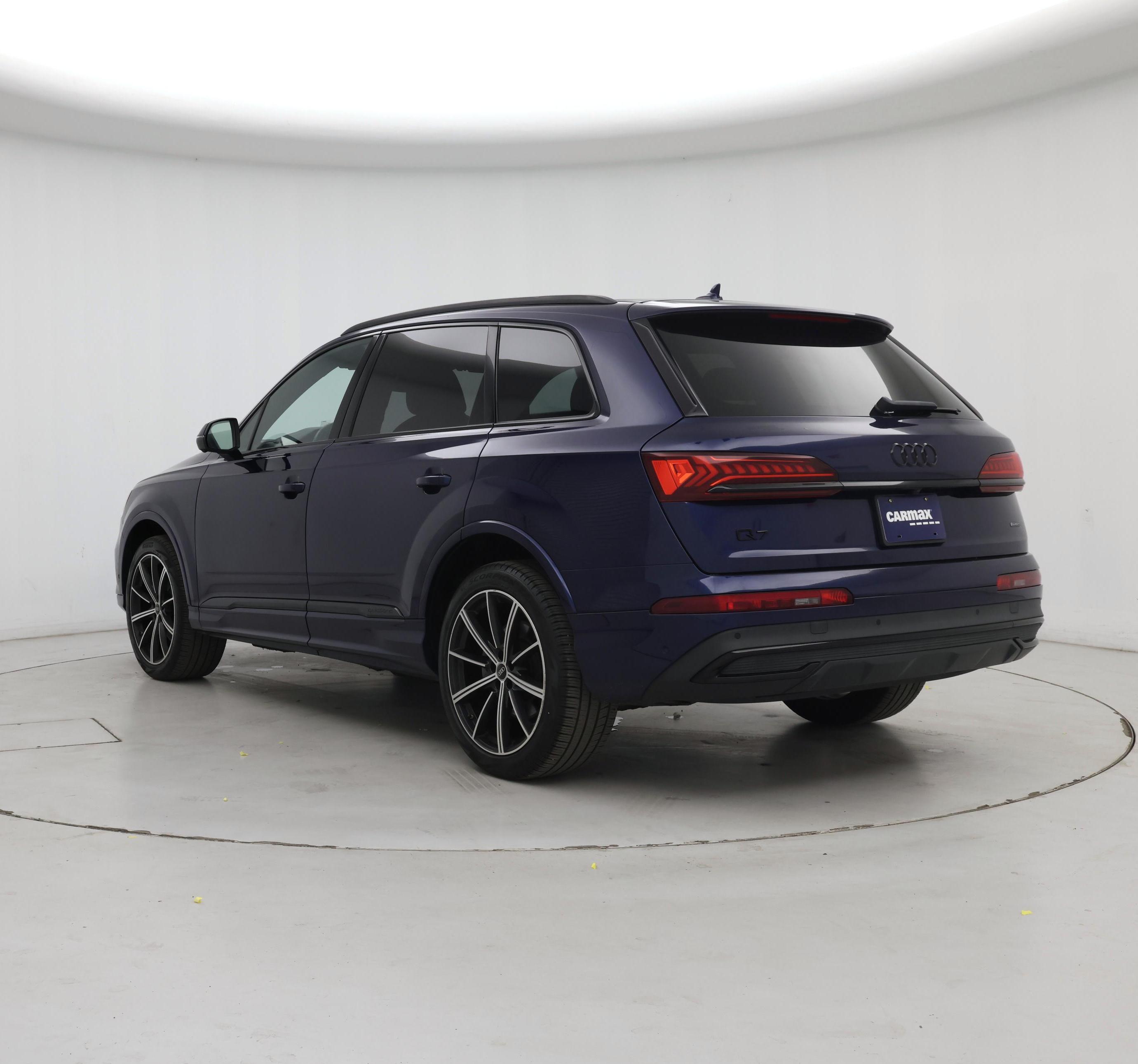 Thumbnail: 2022 Audi Q7 - 2