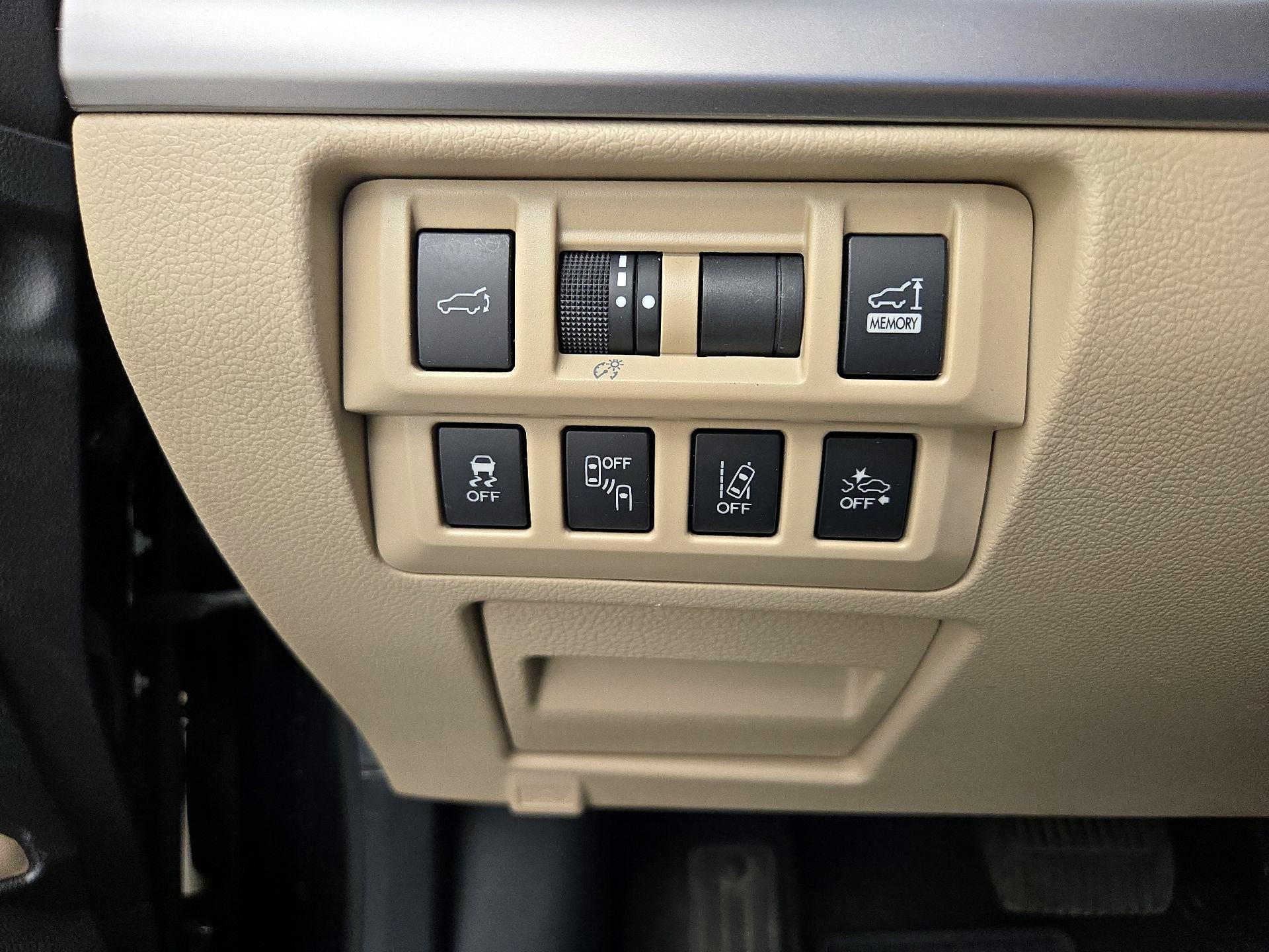 Thumbnail: 2019 Subaru Outback - 13
