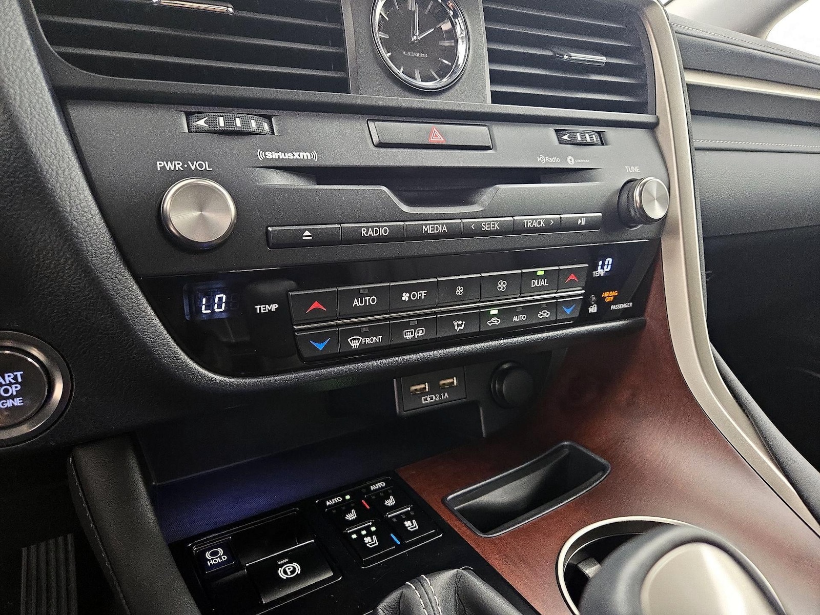 2021 Lexus RX 350 - Photo 18