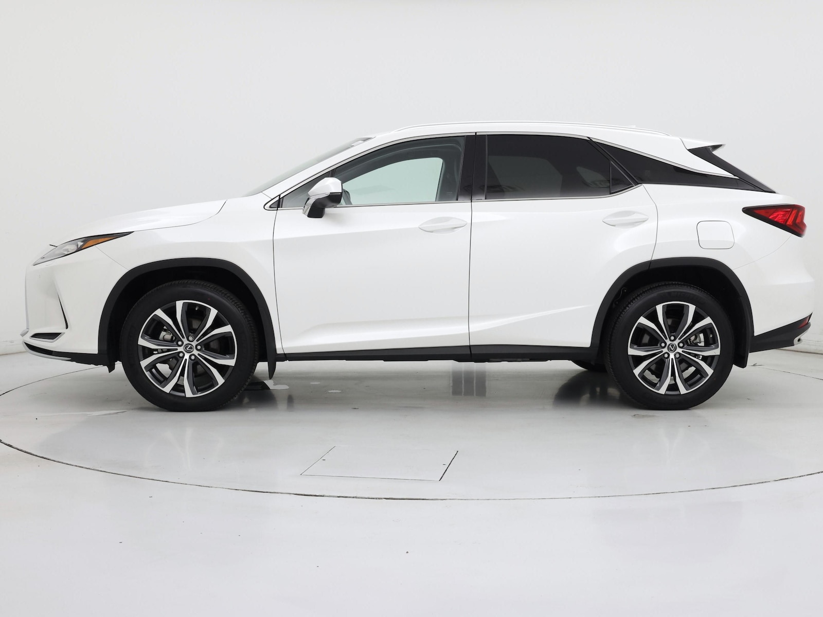 2021 Lexus RX 350 - Photo 4