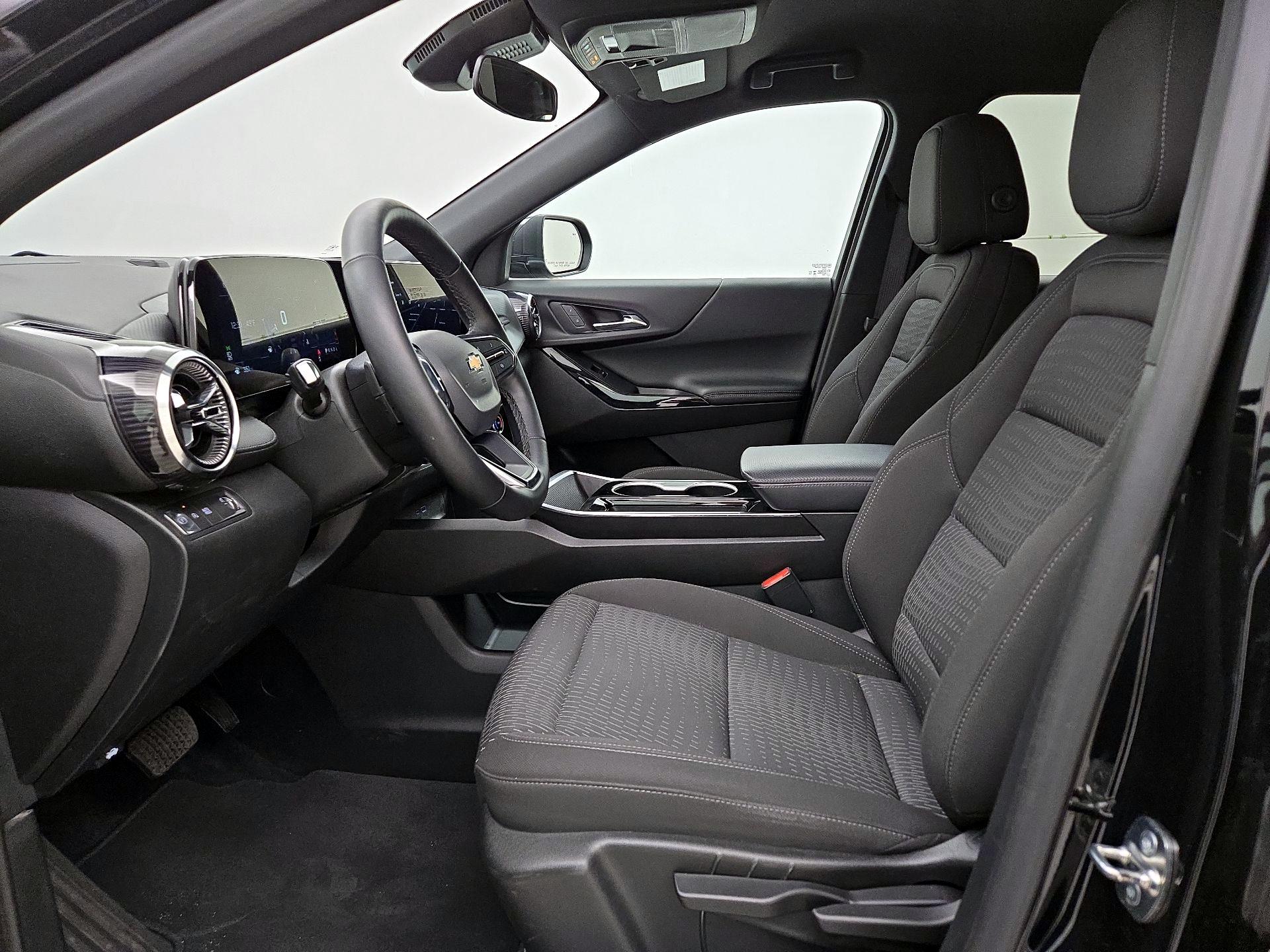Thumbnail: 2025 Chevrolet Equinox - 11