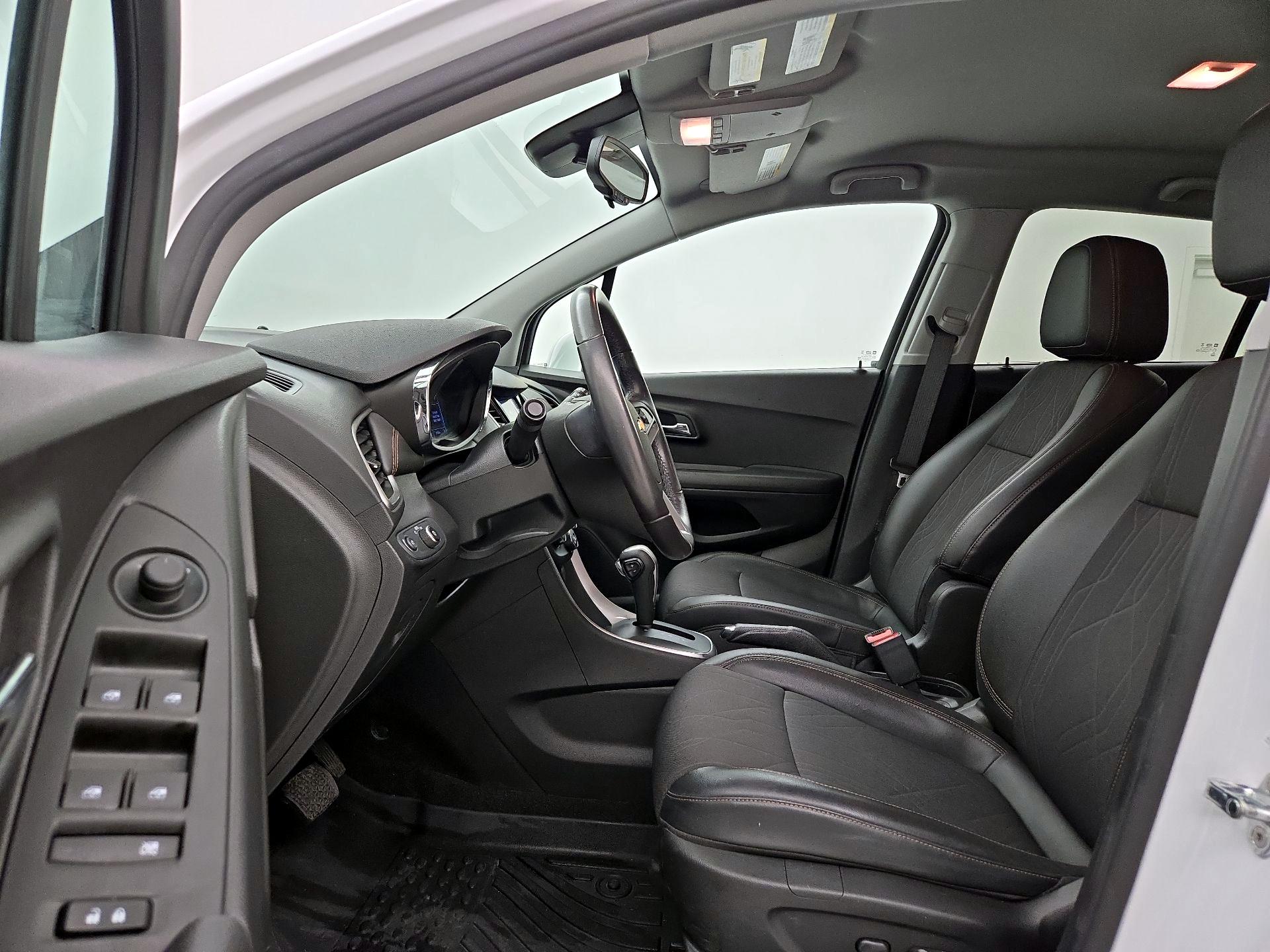 Thumbnail: 2020 Chevrolet Trax - 11