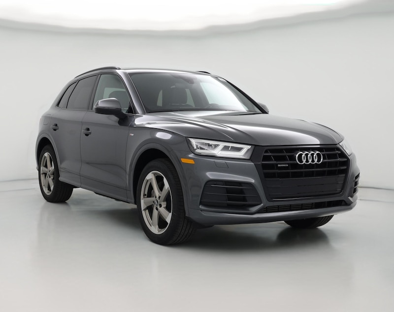 2020 Audi Q5 Titanium Premium Plus