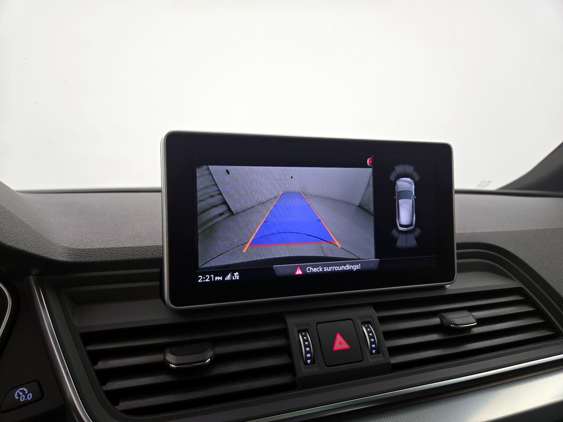 Thumbnail: 2020 Audi Q5 - 14