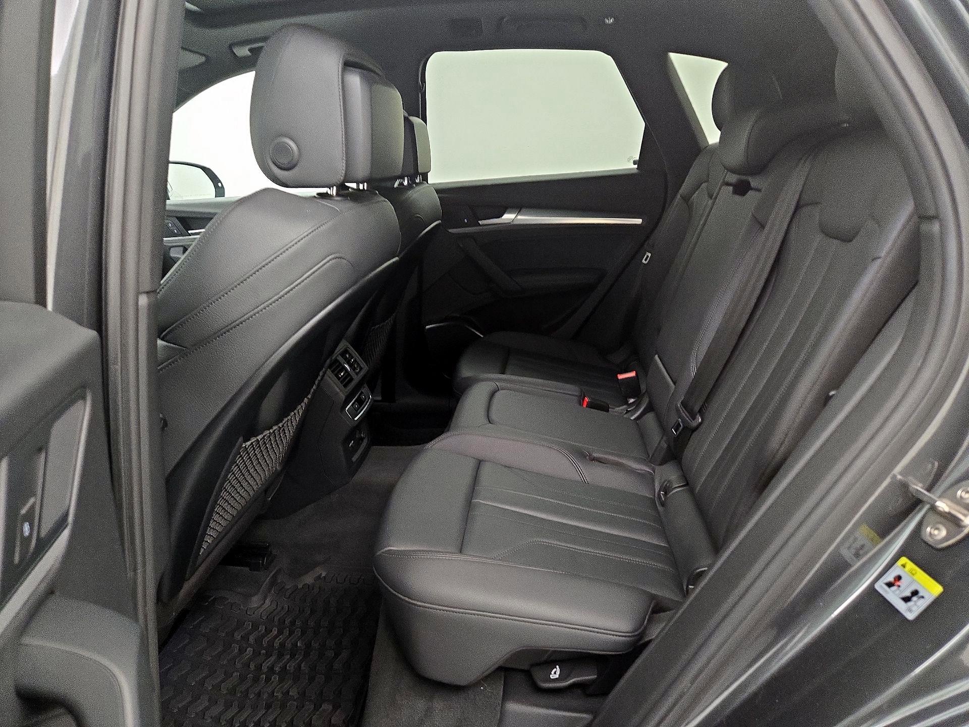Thumbnail: 2020 Audi Q5 - 20