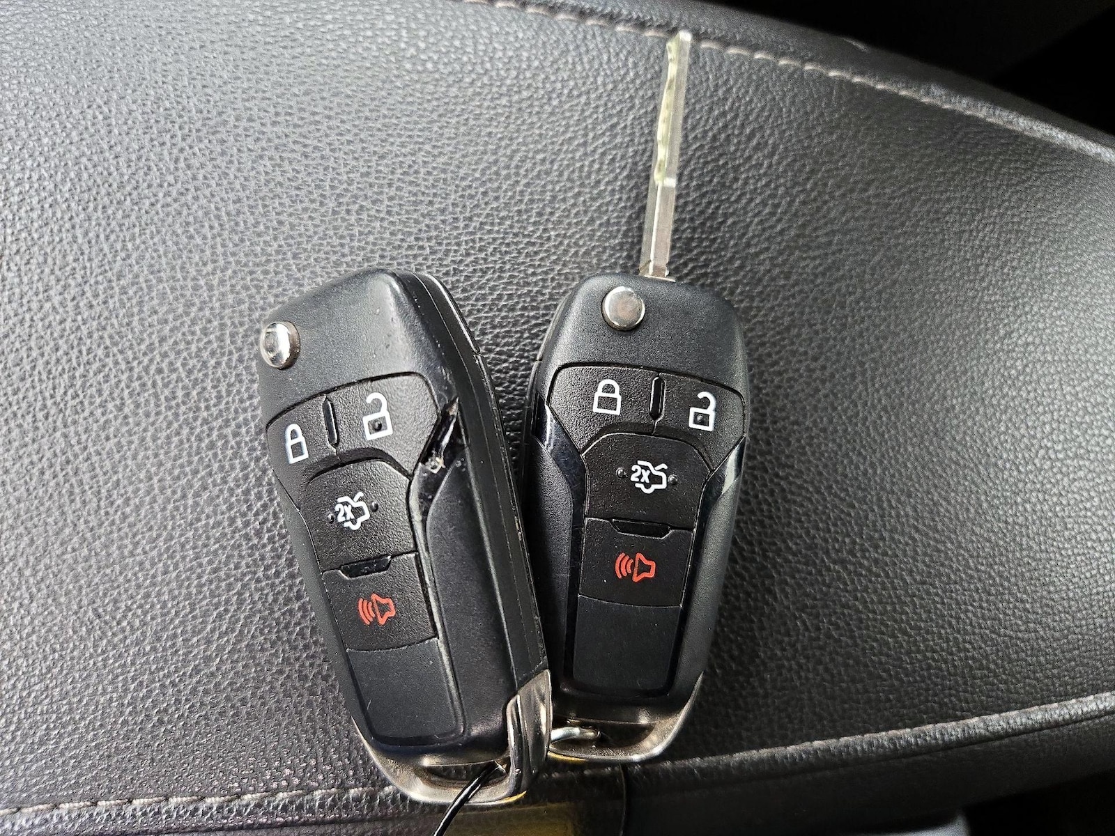 2015 Ford Fusion SE - Photo 23