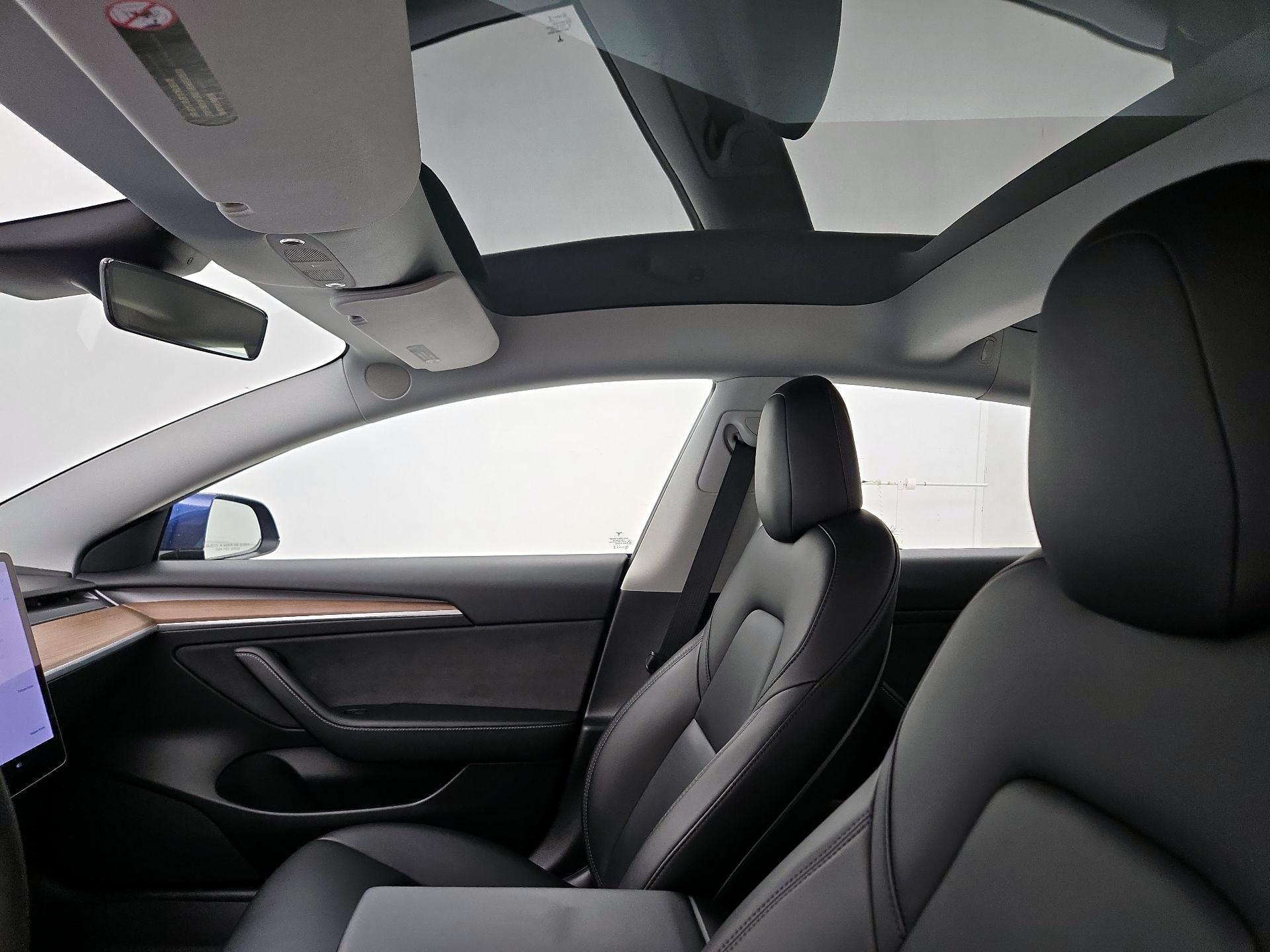 Thumbnail: 2021 Tesla Model 3 - 20