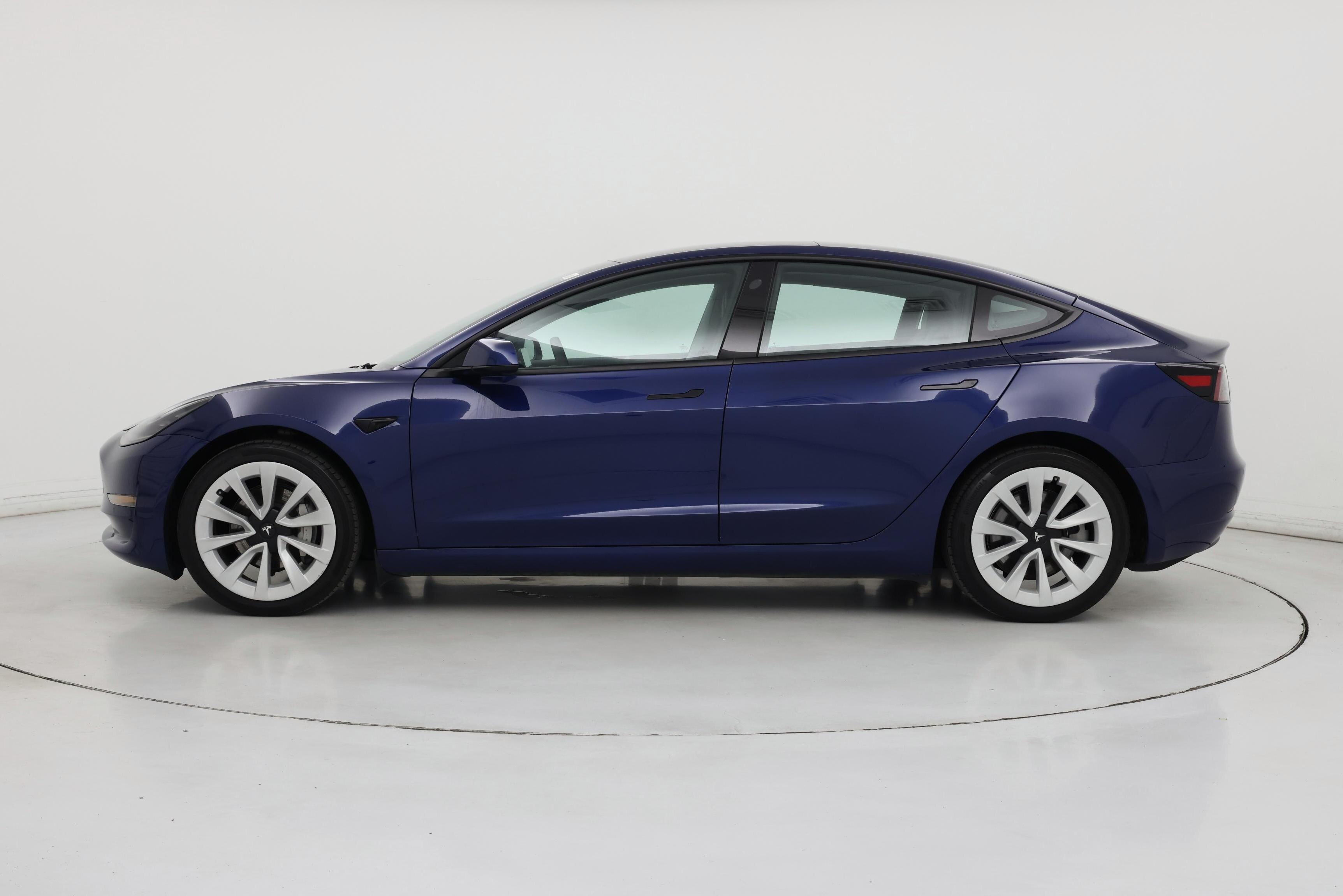 Thumbnail: 2021 Tesla Model 3 - 3