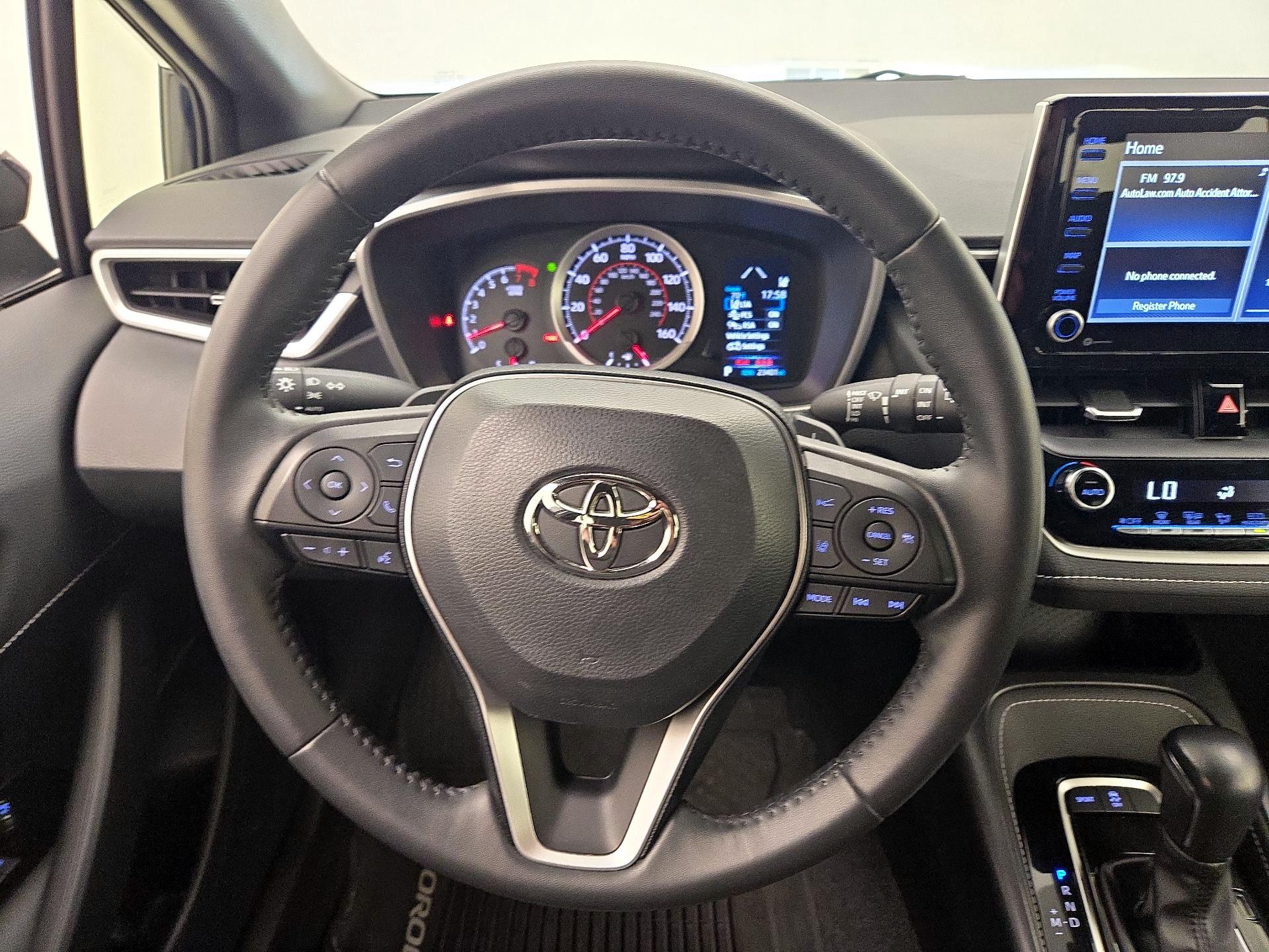 Thumbnail: 2022 Toyota Corolla - 10
