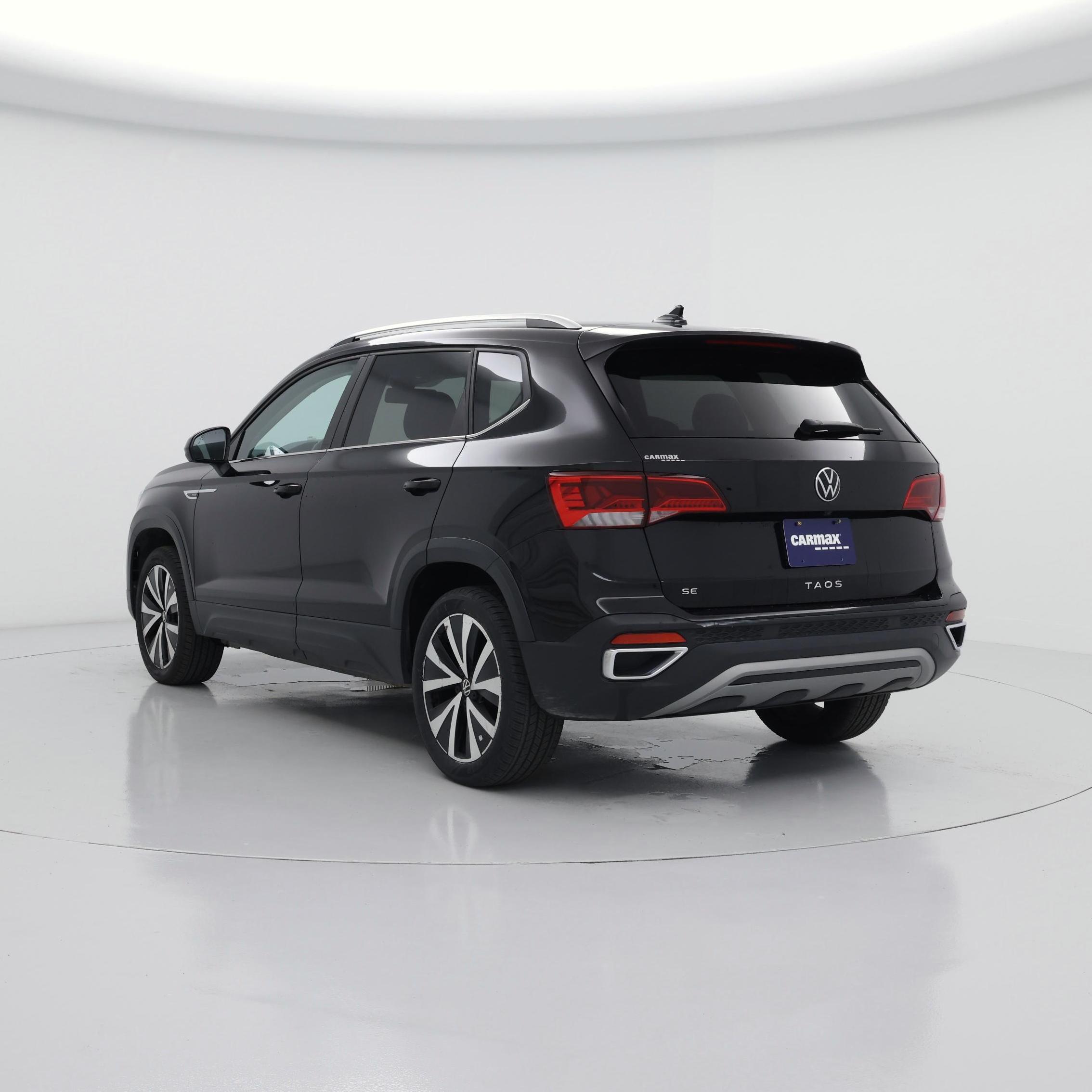 Thumbnail: 2022 Volkswagen Taos - 2