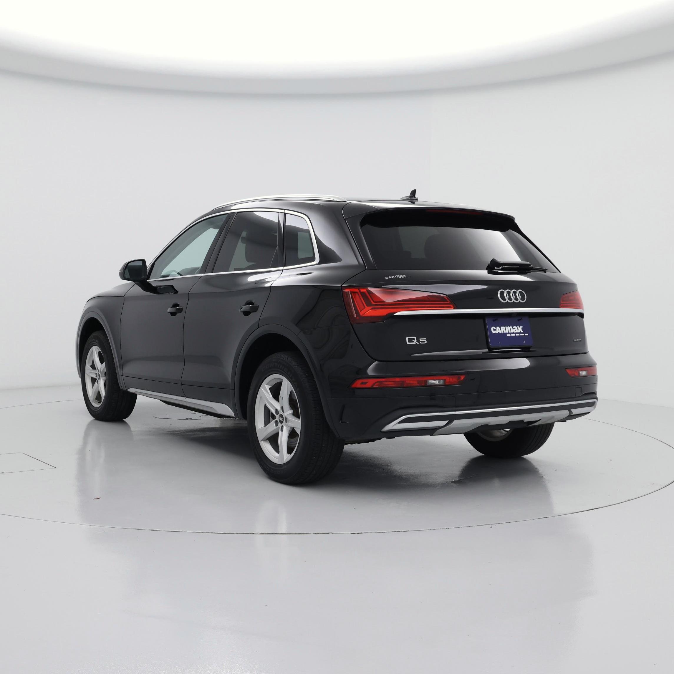 Thumbnail: 2023 Audi Q5 - 2