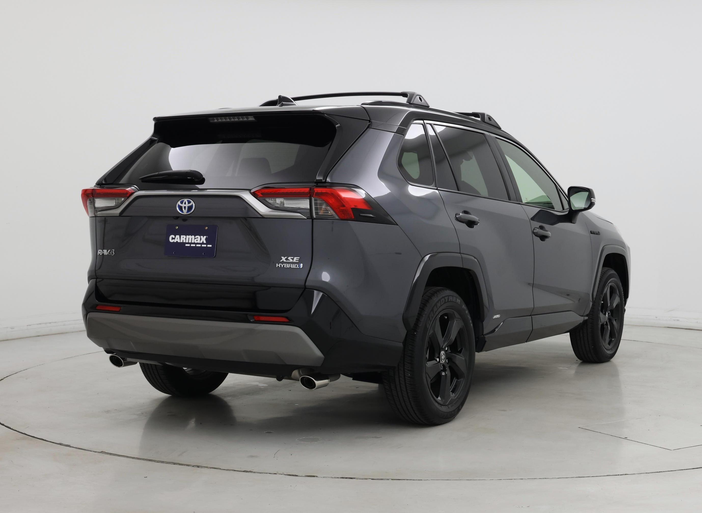 Thumbnail: 2020 Toyota RAV4 - 8