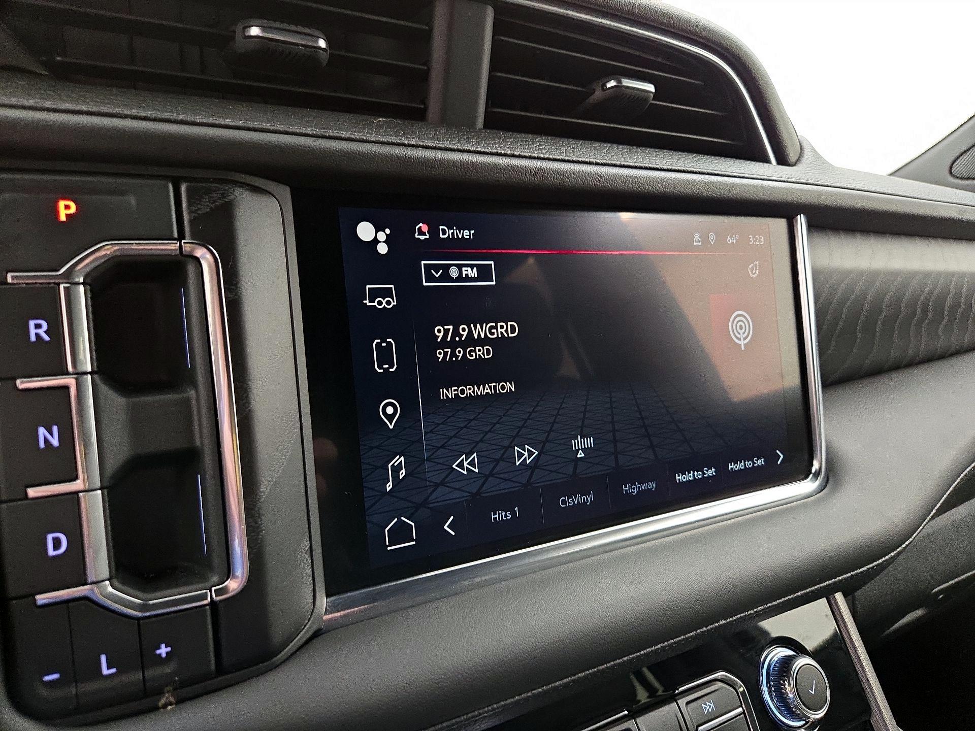 Thumbnail: 2024 GMC Yukon - 16