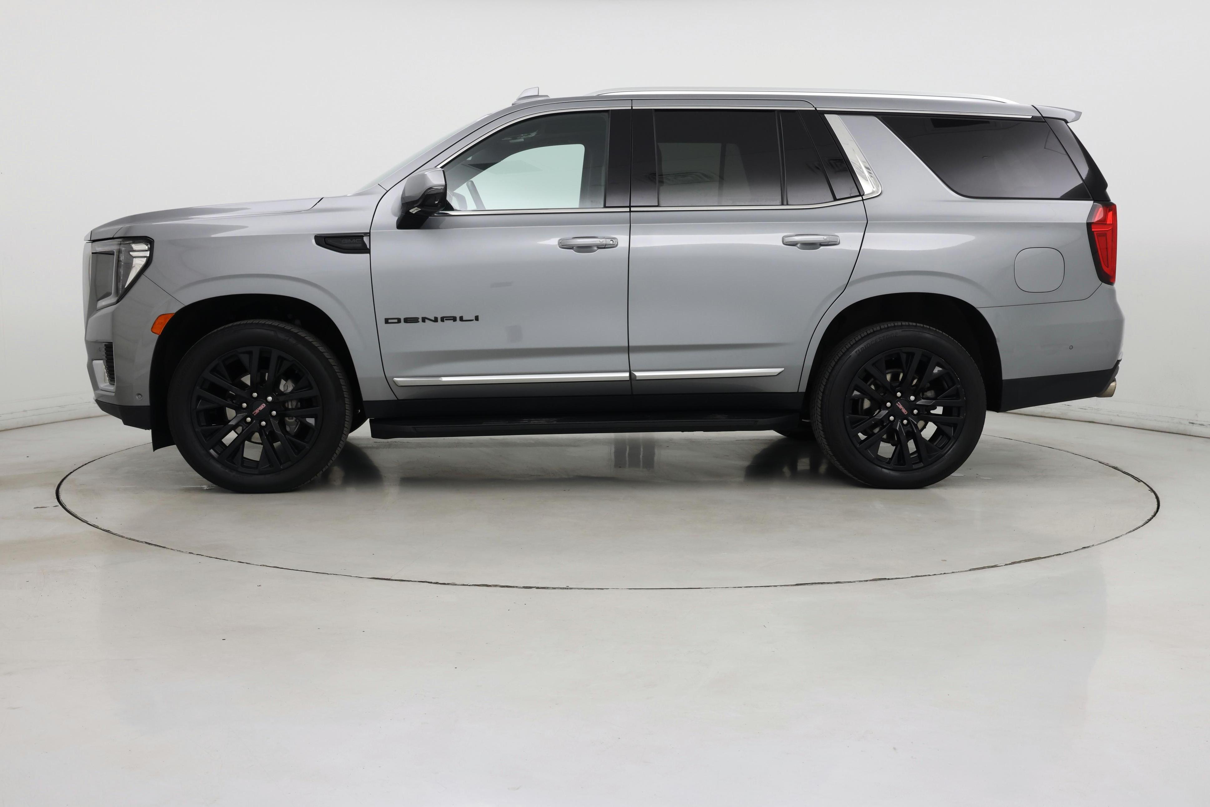 Thumbnail: 2024 GMC Yukon - 3
