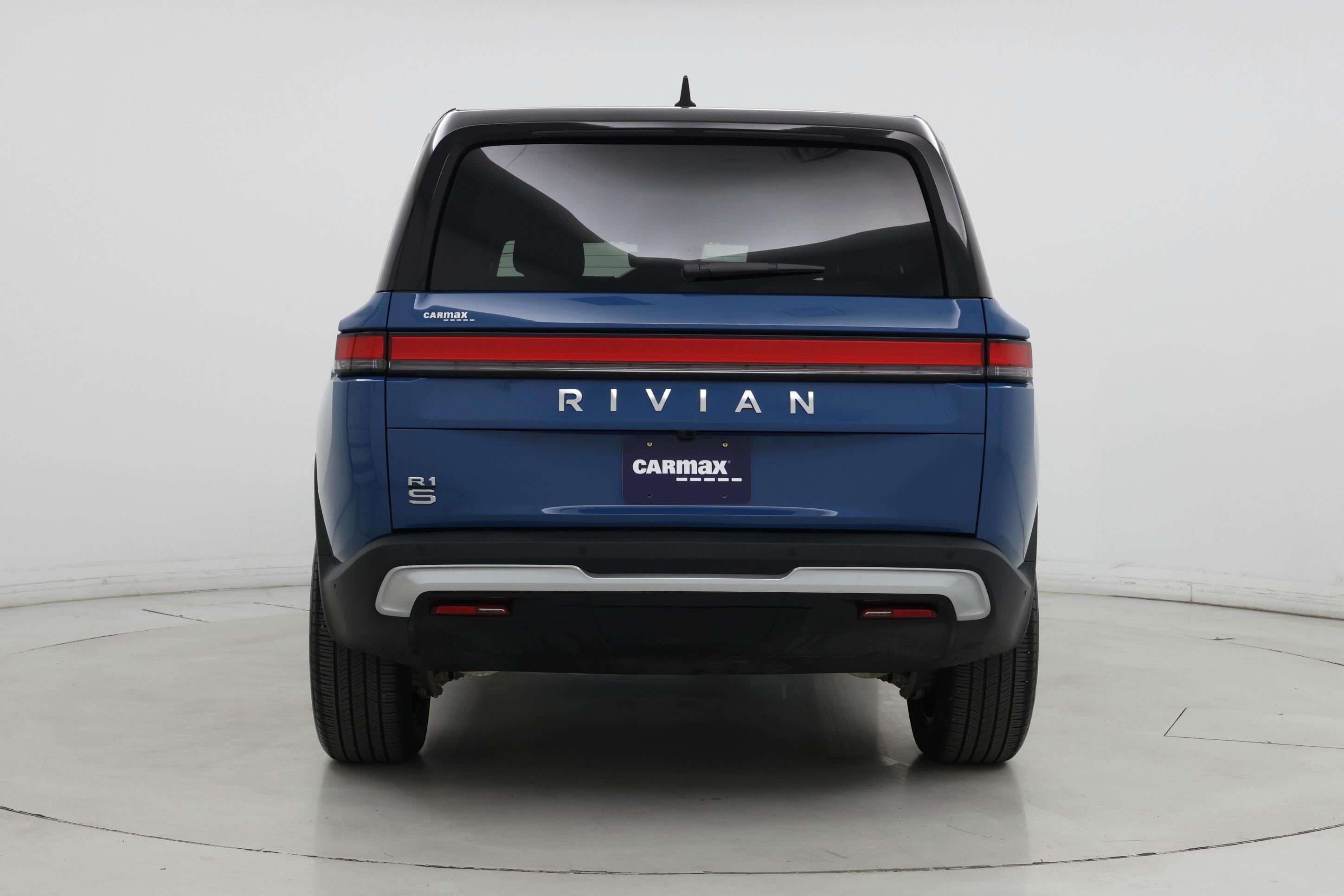 Thumbnail: 2025 Rivian R1S - 6