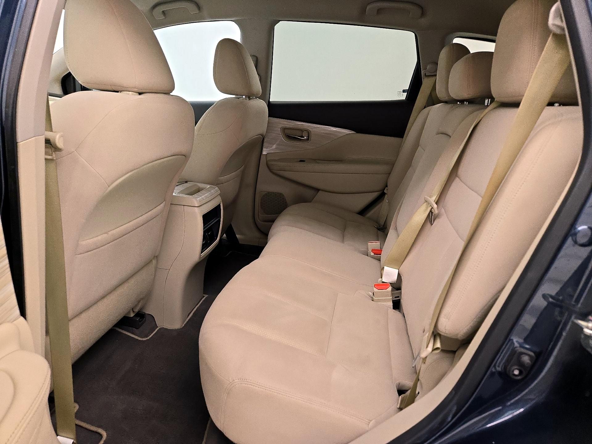 Thumbnail: 2016 Nissan Murano - 19