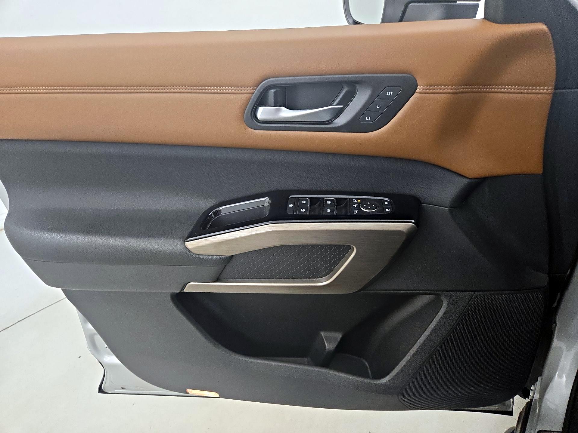 Thumbnail: 2022 Nissan Pathfinder - 12