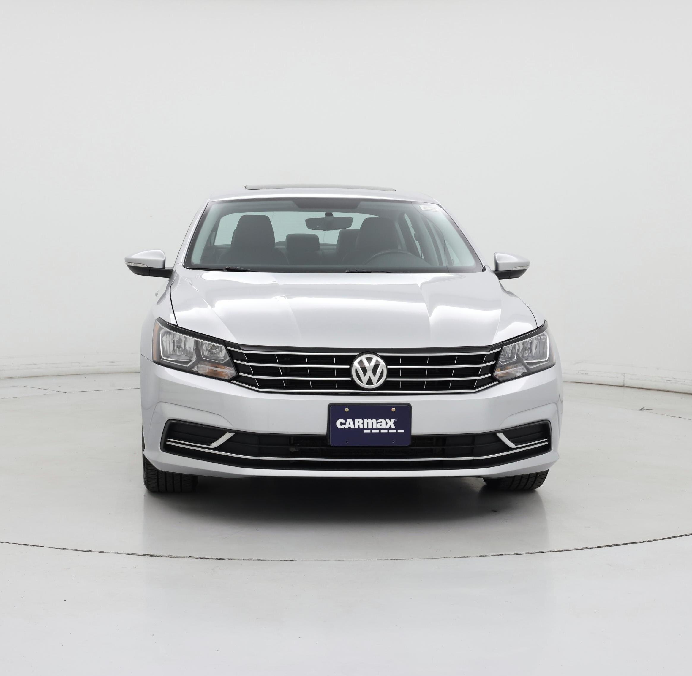 Thumbnail: 2019 Volkswagen Passat - 5